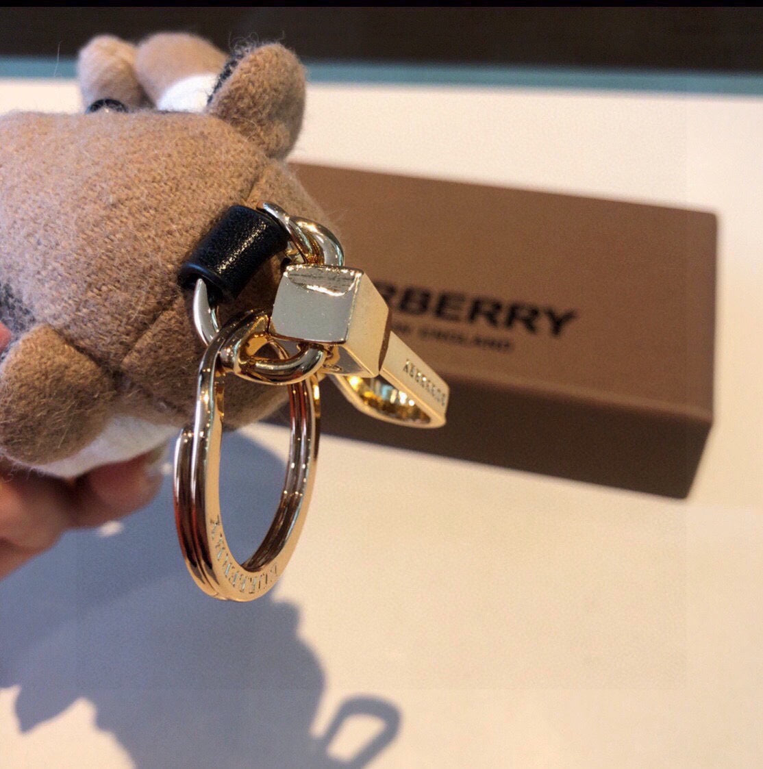 Burberry Thomas Bear T-shirt Charm 393880
