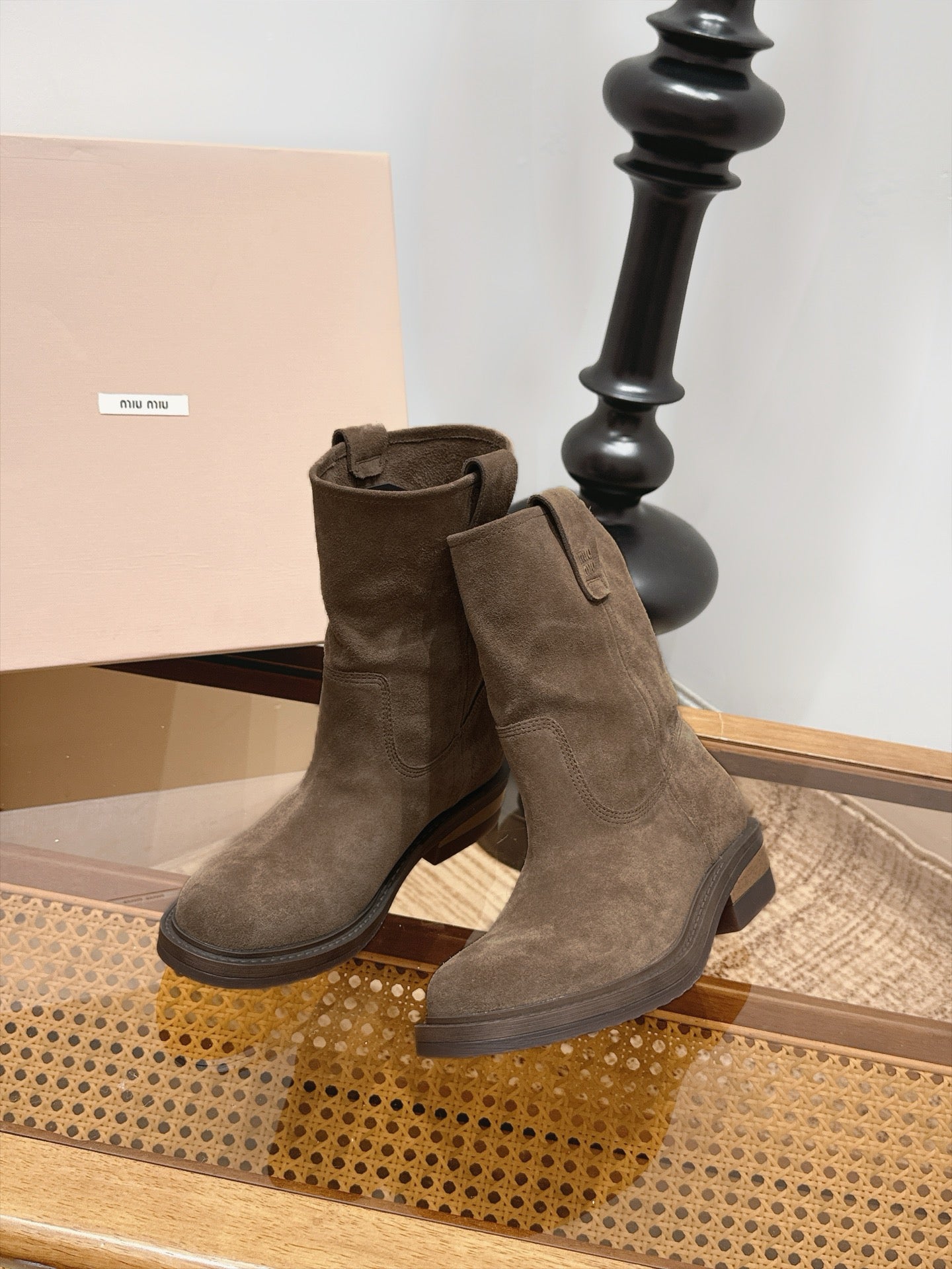 Miu Miu 2026 Thick-Soled Mid-Calf Slouch Boots Suede 991033