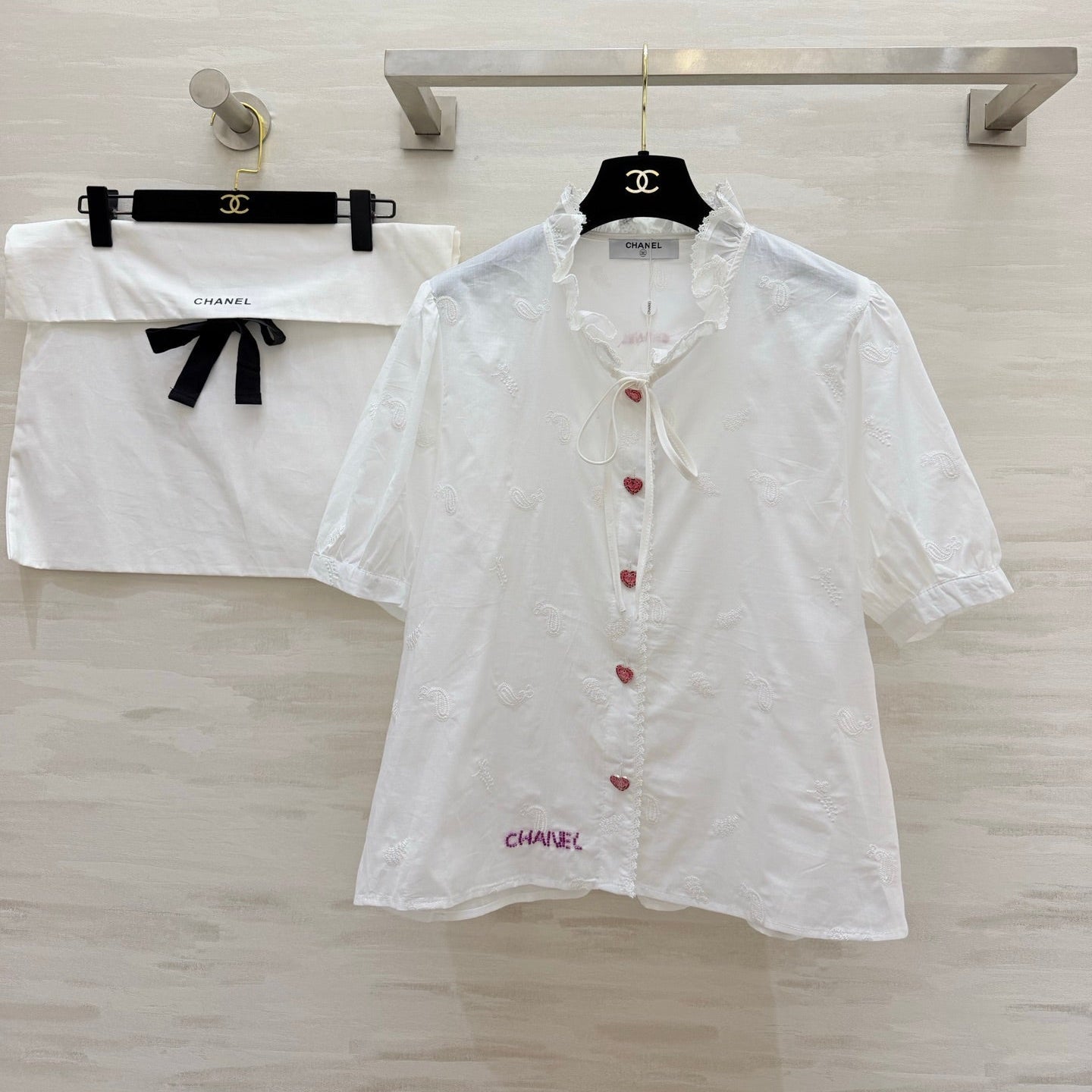 Chanel 2026 Heart-button Shirt White Cotton 213365
