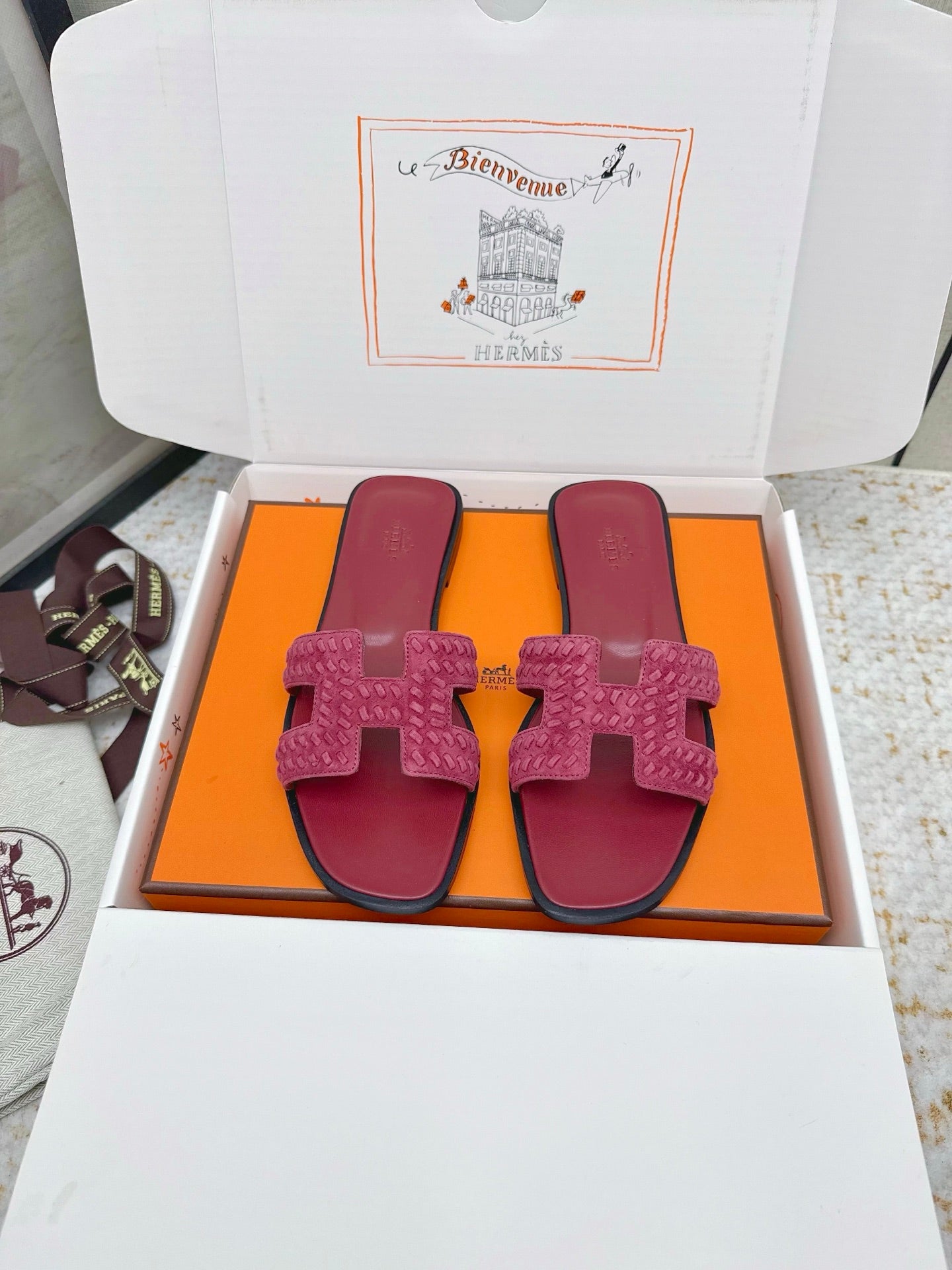 HM 26ss Oran Sandals Dark Pink Suede Sheepskin 625137