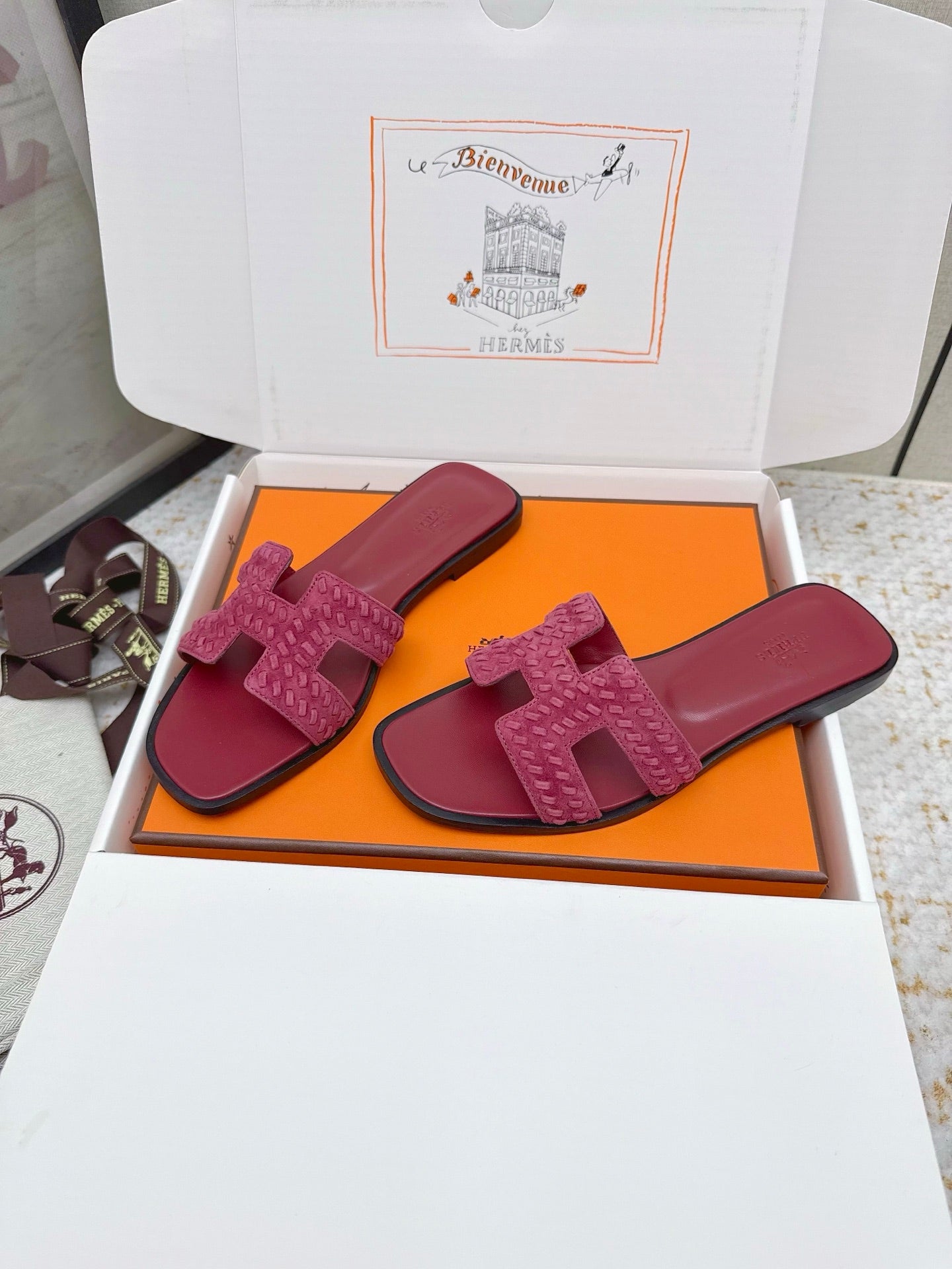HM 26ss Oran Sandals Dark Pink Suede Sheepskin 625137