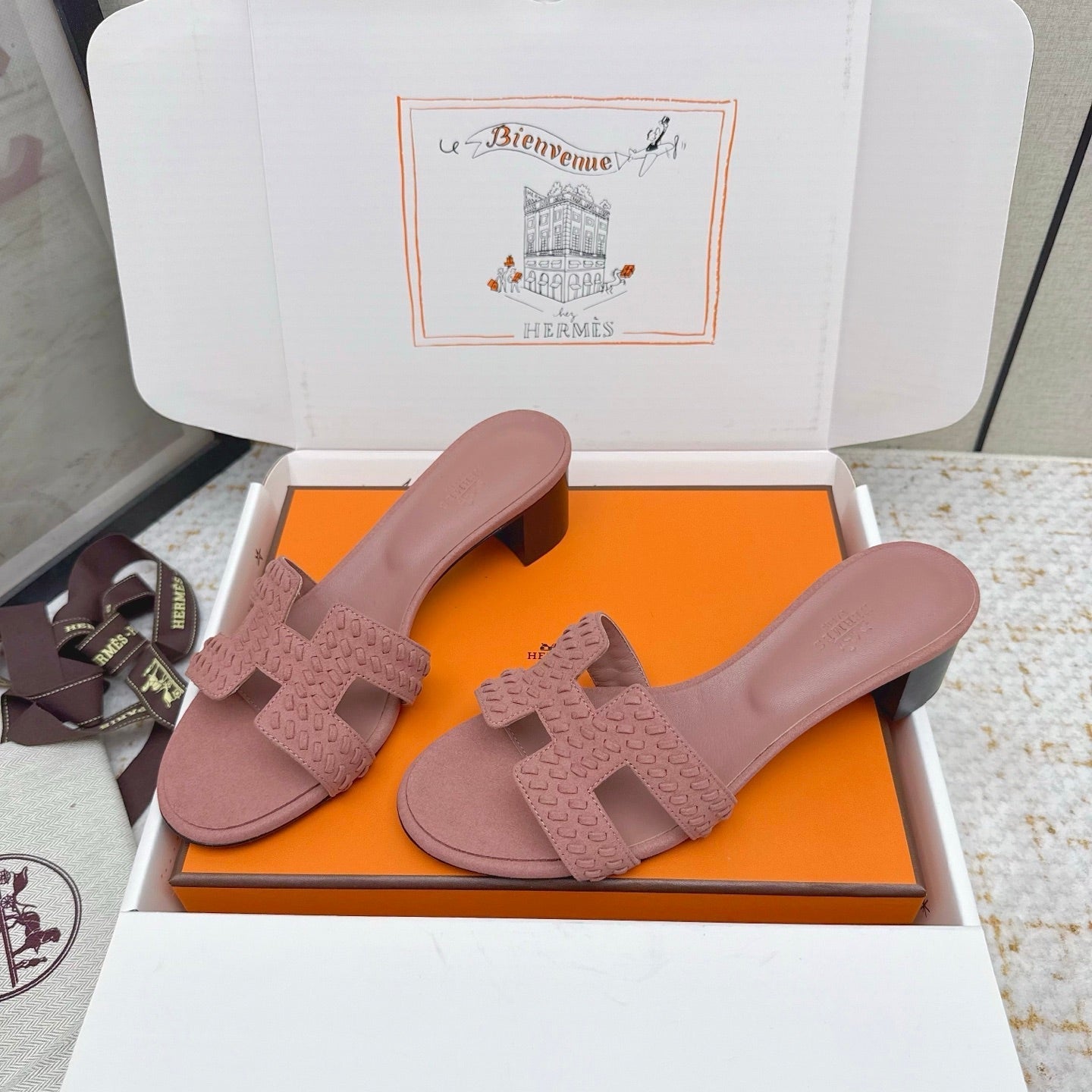 HM 26ss Oran Sandals 50 Nude Pink Suede Sheepskin 625140