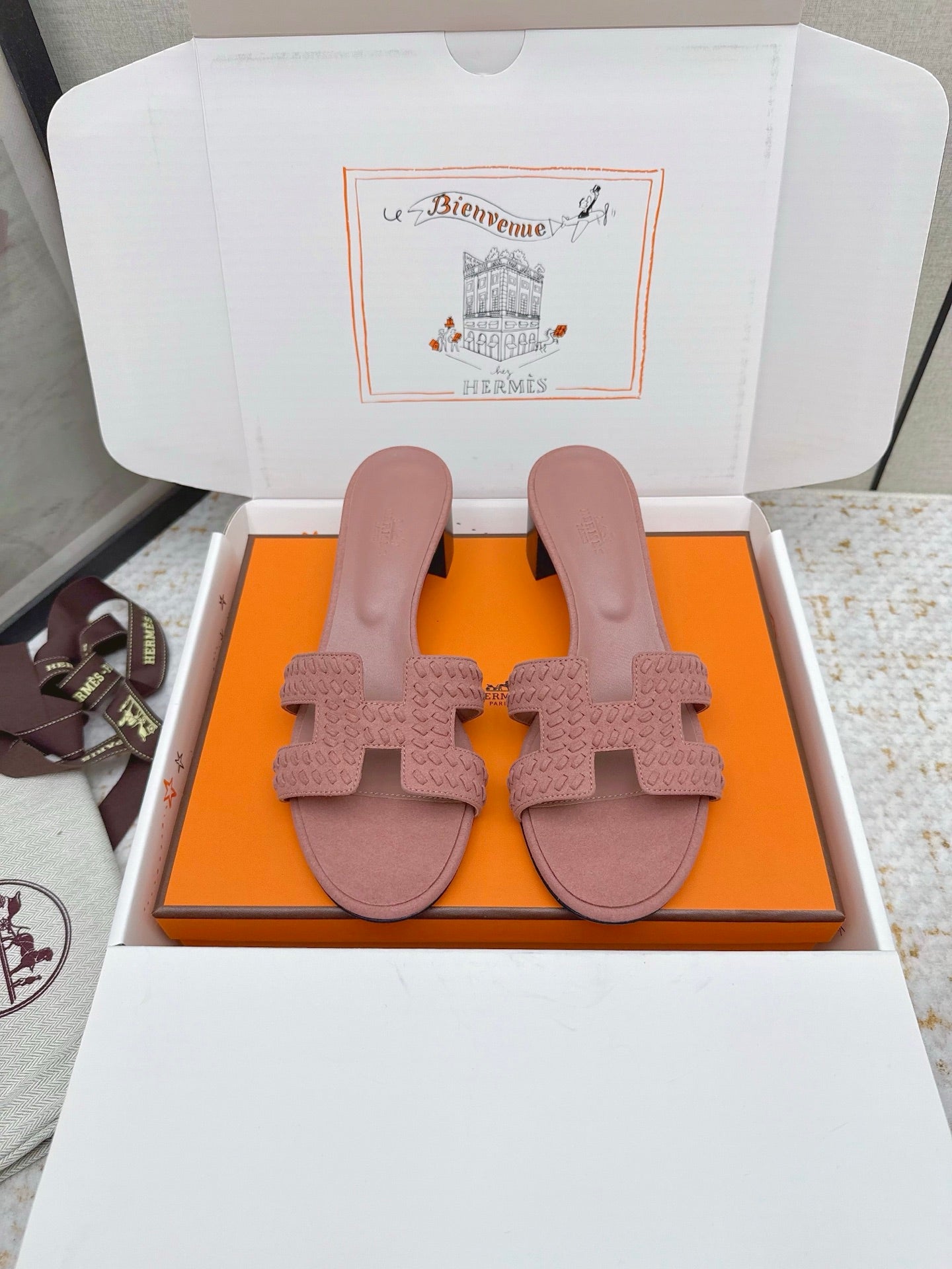 HM 26ss Oran Sandals 50 Nude Pink Suede Sheepskin 625140