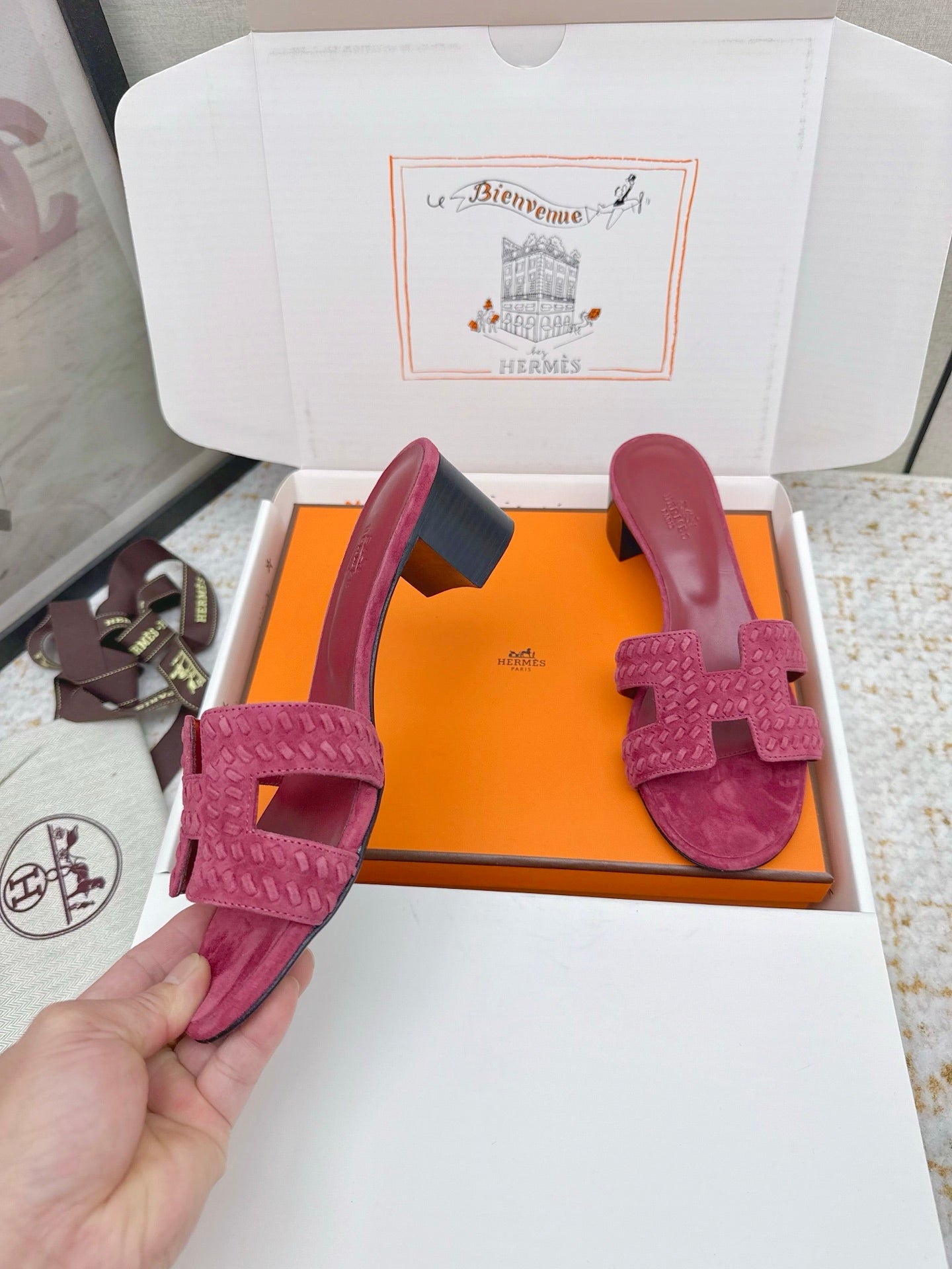 HM 26ss Oran Sandals 50 Dark Pink Suede Sheepskin 625142