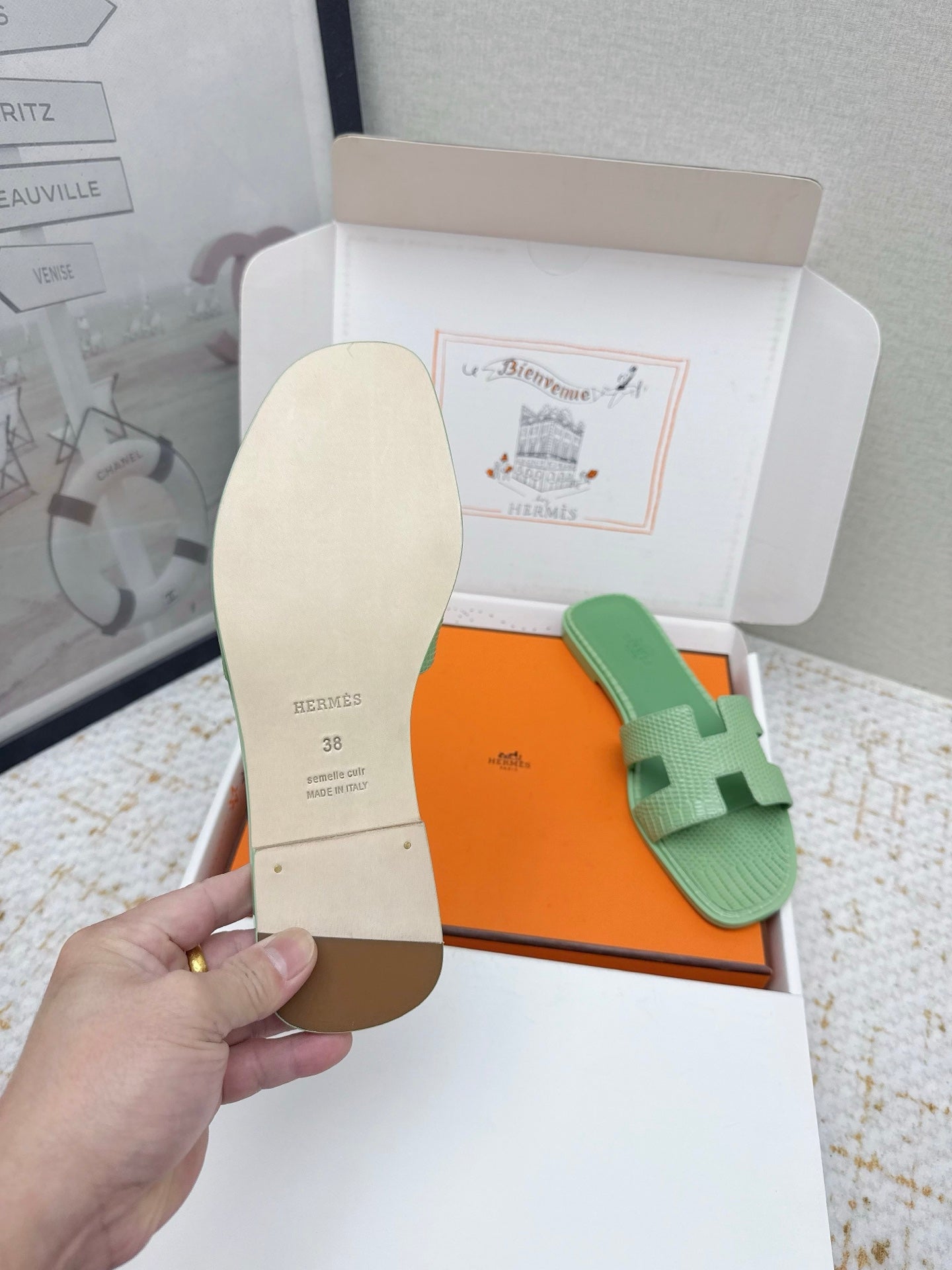 HM 26ss Oran Sandals Green Cowhide 625048