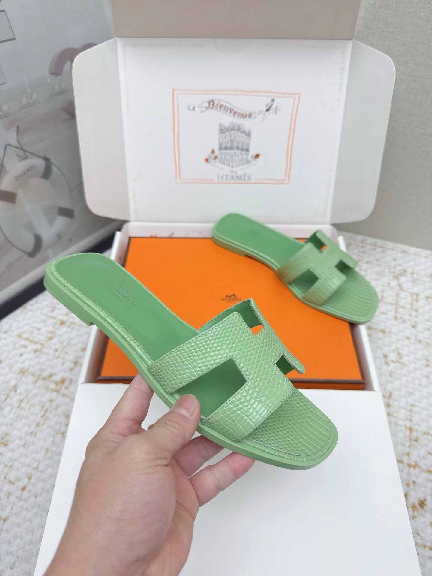 HM 26ss Oran Sandals Green Cowhide 625048