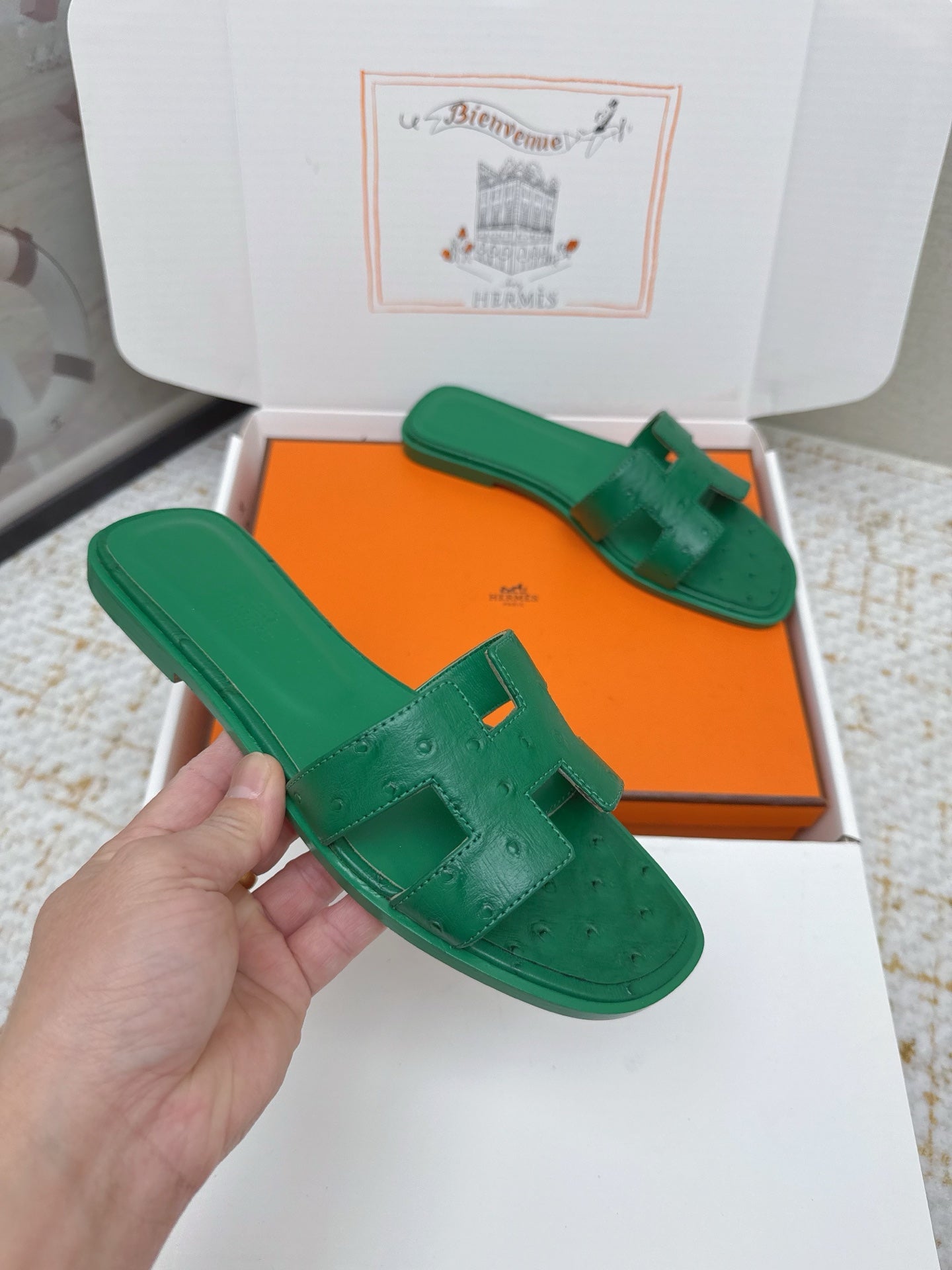 HM 26ss Oran Sandals Green Ostrich Leather 625102