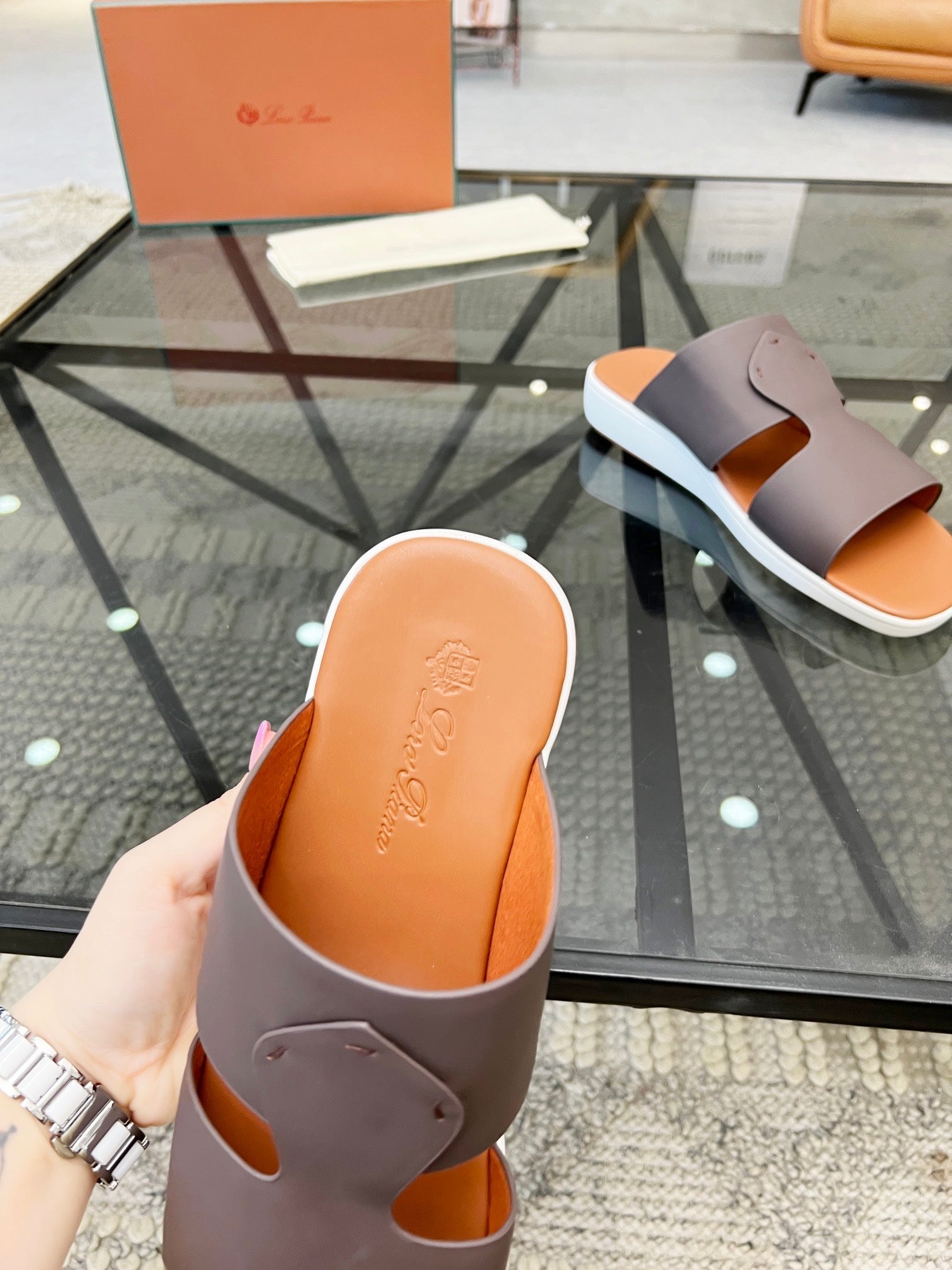 LP CROSSOVER SLIPPERS CHOCOLATE CALFSKIN