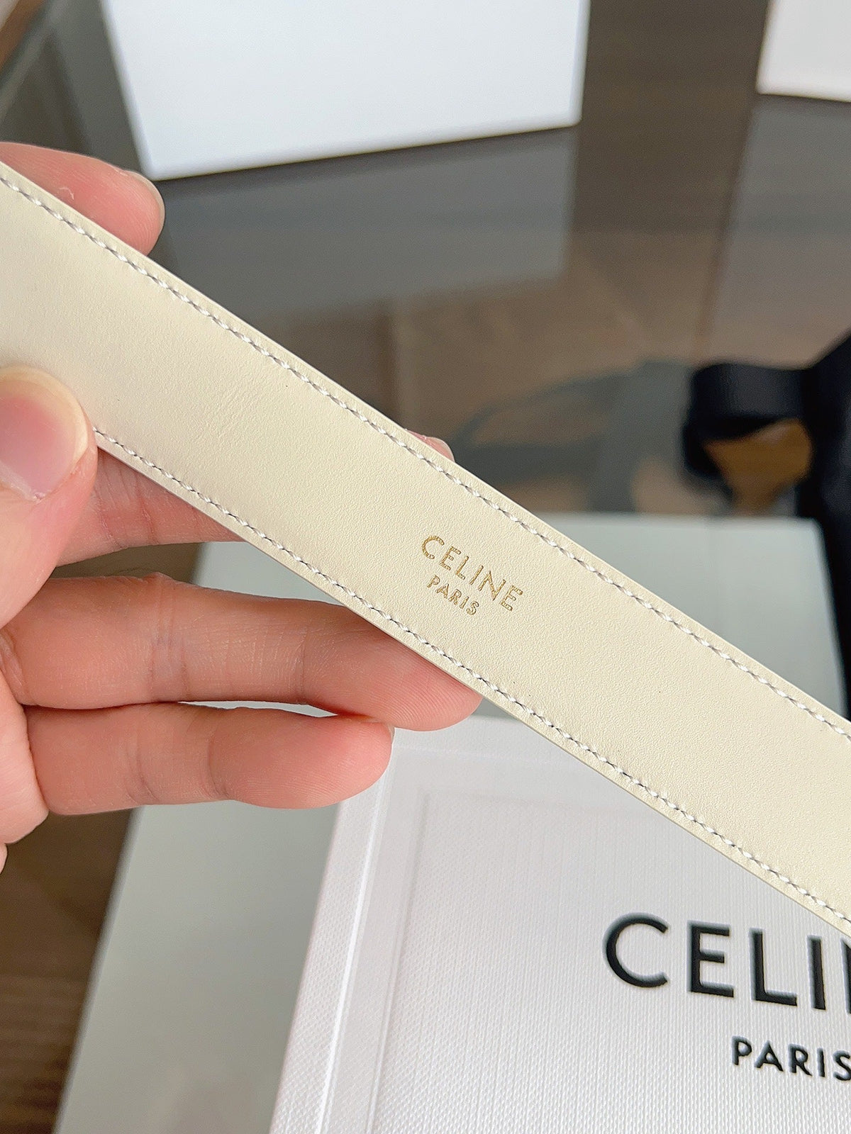 Celine 2026 Triomphe Belt 25mm White Leather 194260