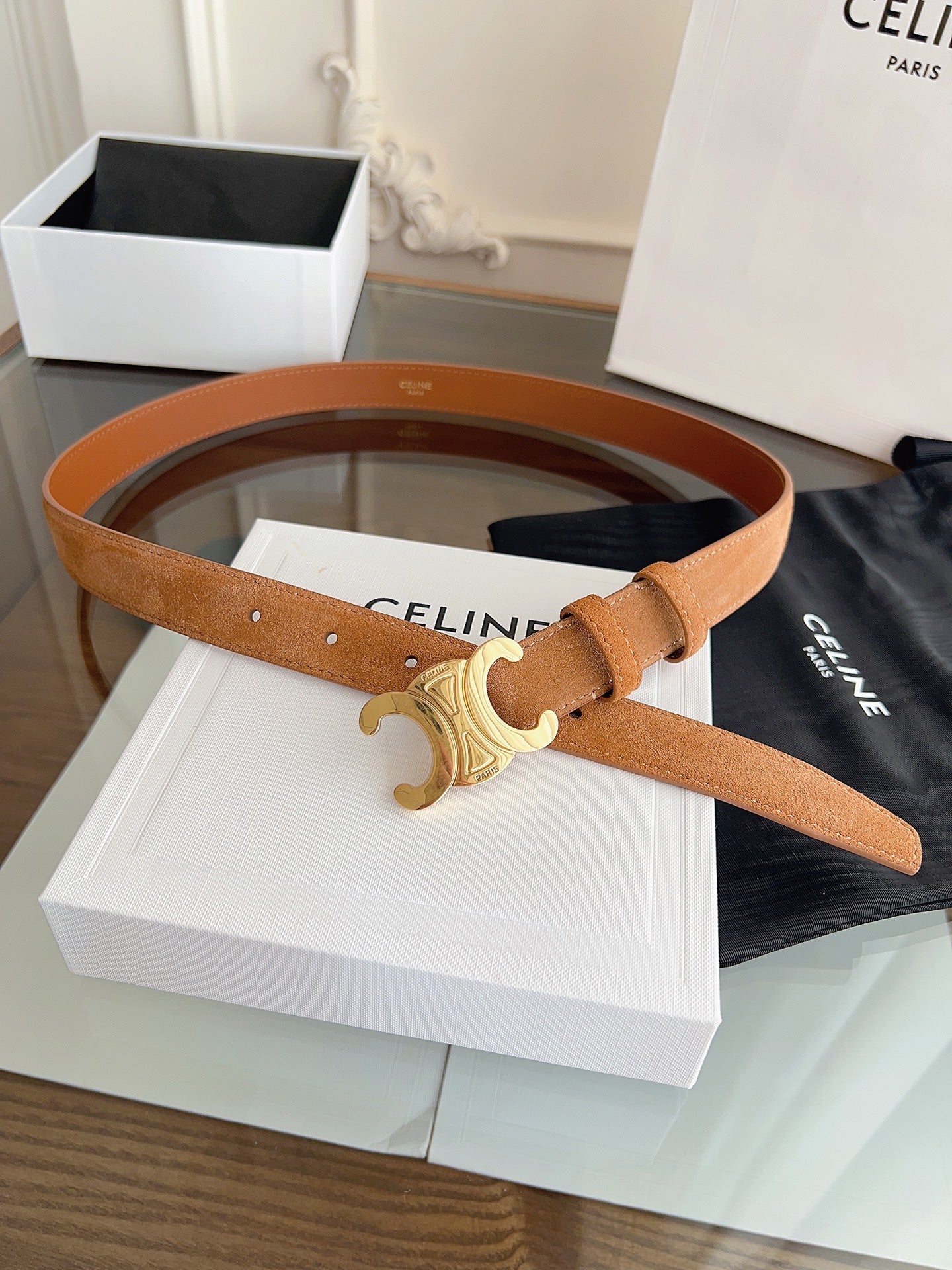 CL Gold 25mm Triomphe Tan Suede 616260