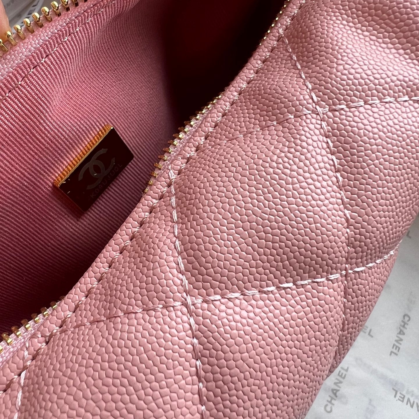 Chanel 2026 Quilted Pearl Chain Pouch Hobo Bag 19cm Grained Calfskin
