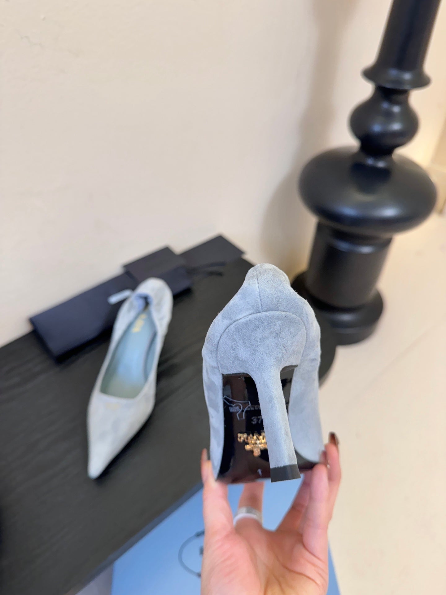 PRA 26S Pointed Toe Low Heels 60 Baby Blue Suede 627412