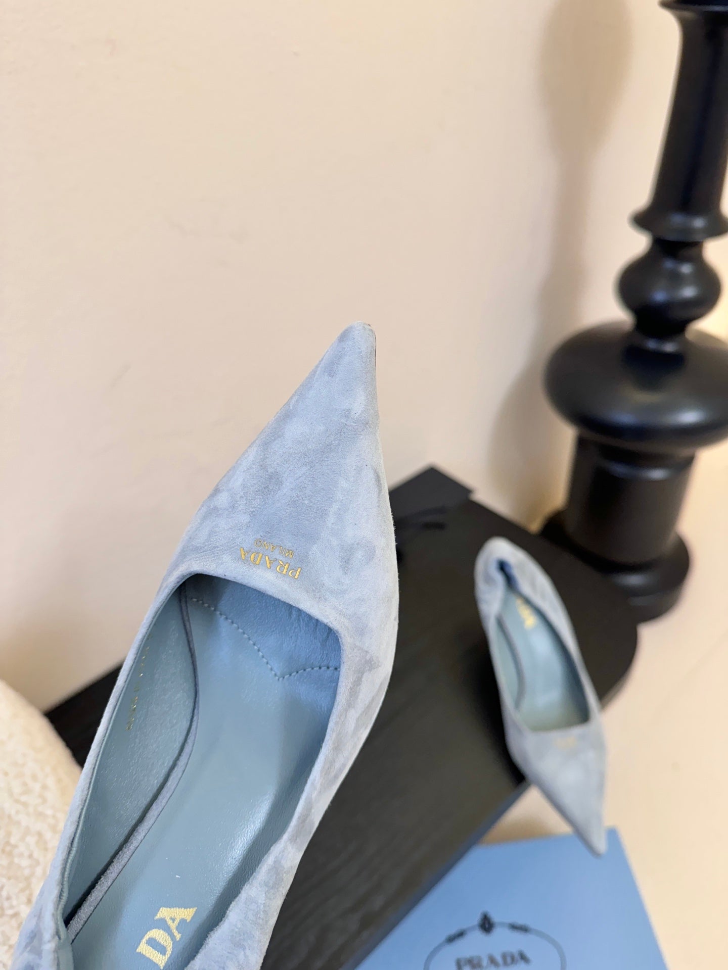 PRA 26S Pointed Toe Low Heels 60 Baby Blue Suede 627412