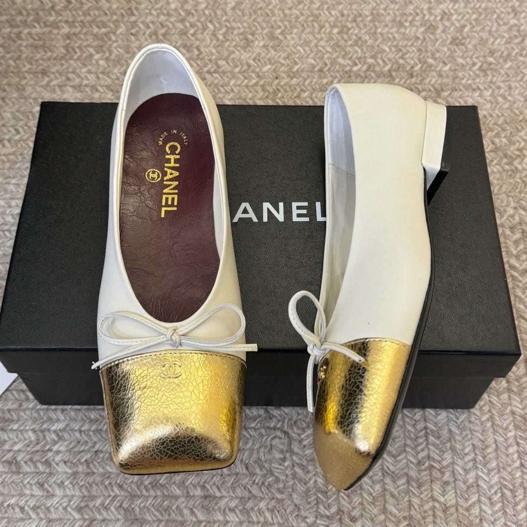 Chanel 2026 Ballet Flats 30mm Cowhide 941874