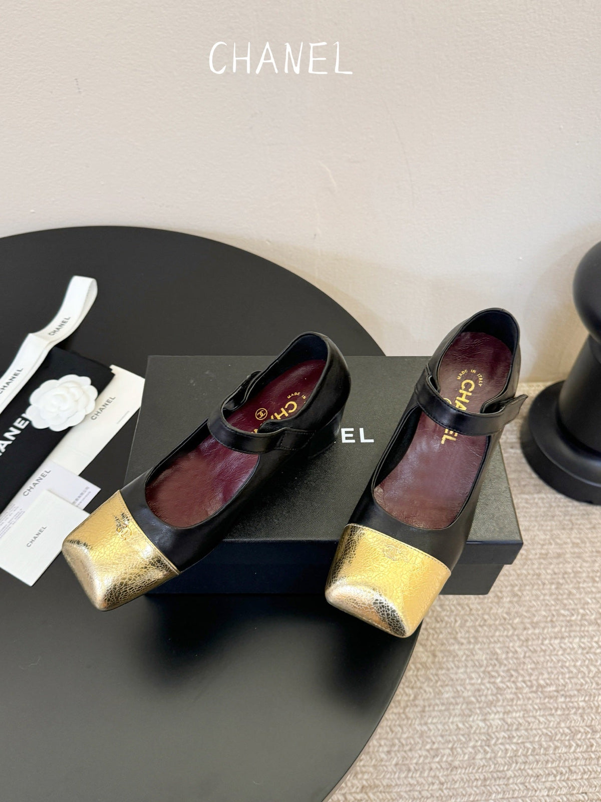 Chanel 2026 Square Toe Pump Cowhide 941880