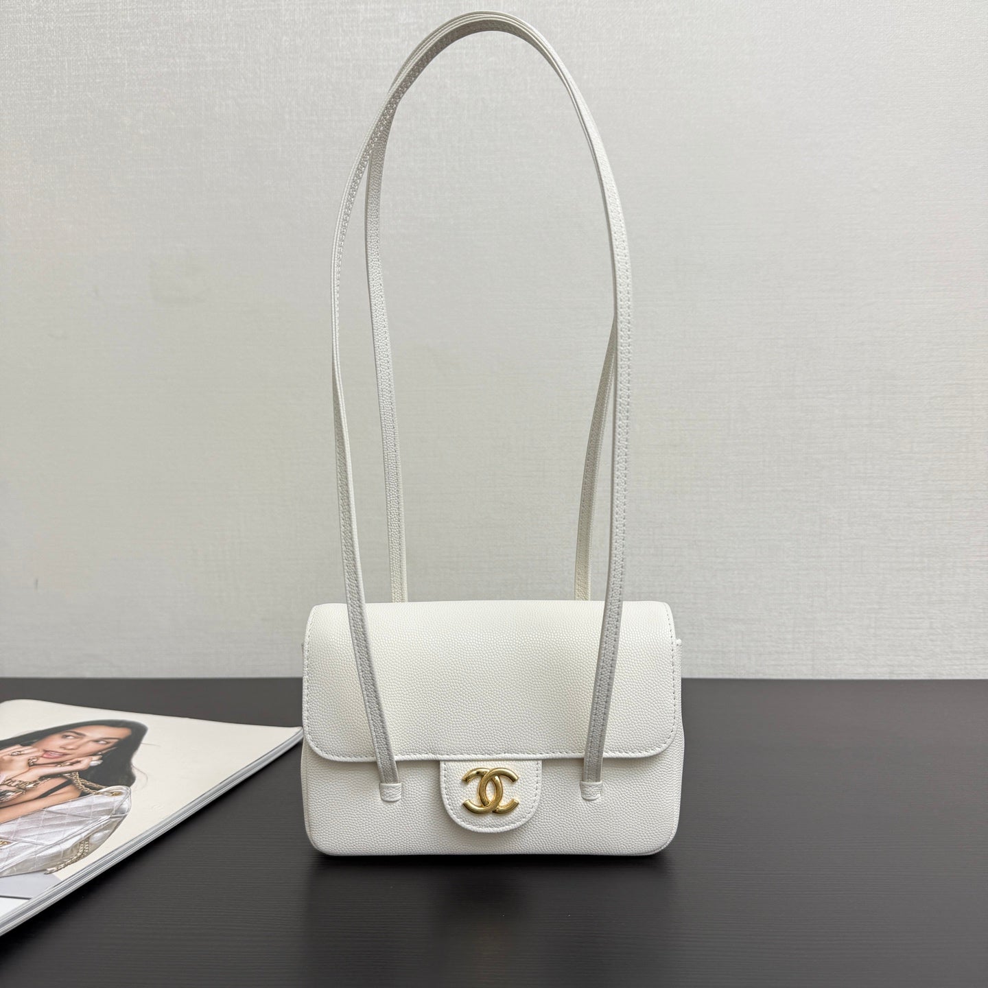 Chanel 26 Shoulder Bag 17 White Caviar Leather