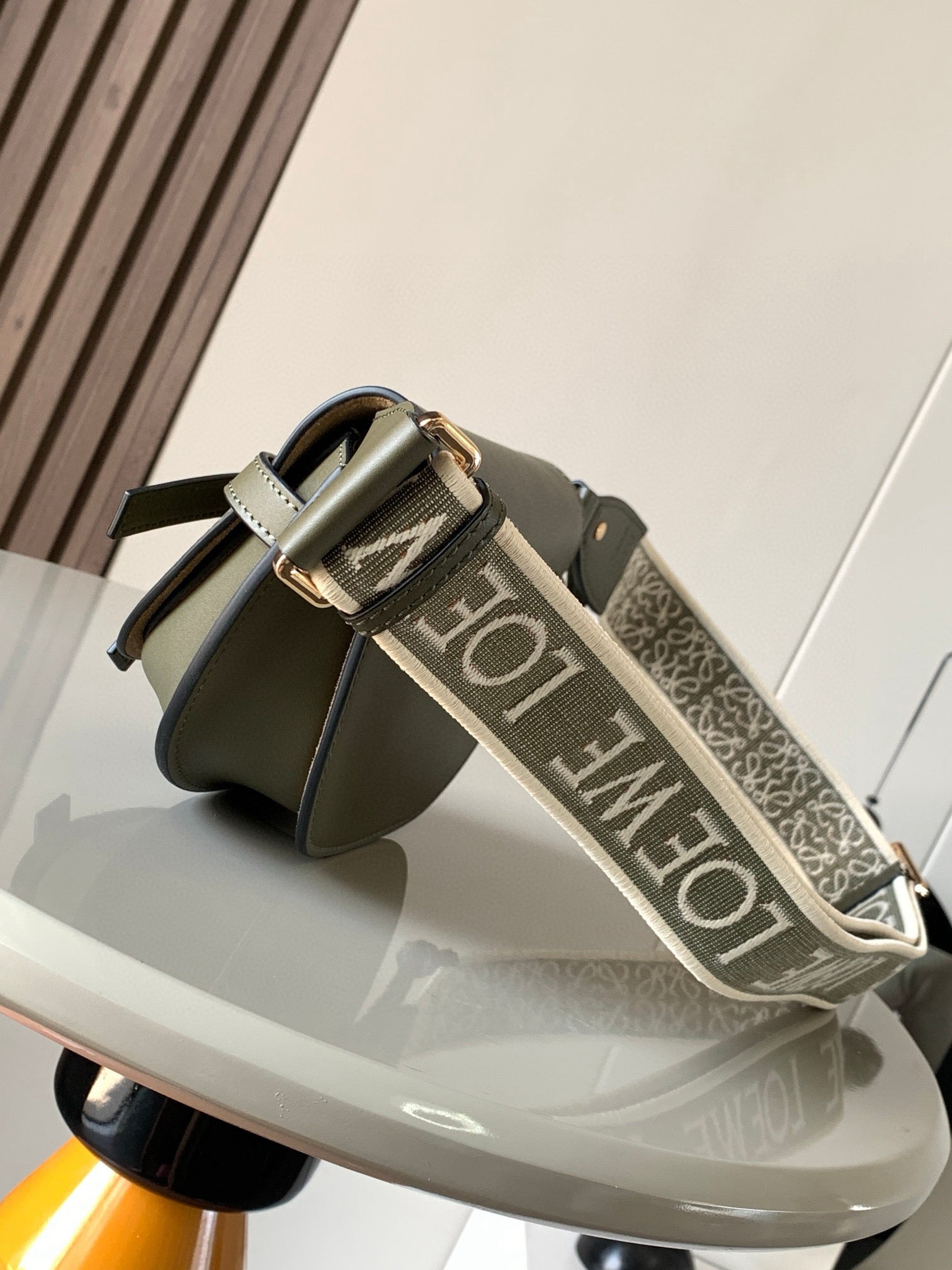 Loewe Saddle Bag 21 Olive Green Leather 280438