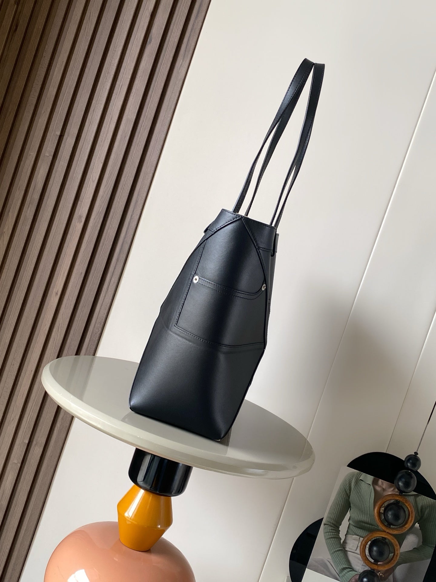 Loewe Puzzle Medium Bag 32 Black Glossy Calfskin 280527