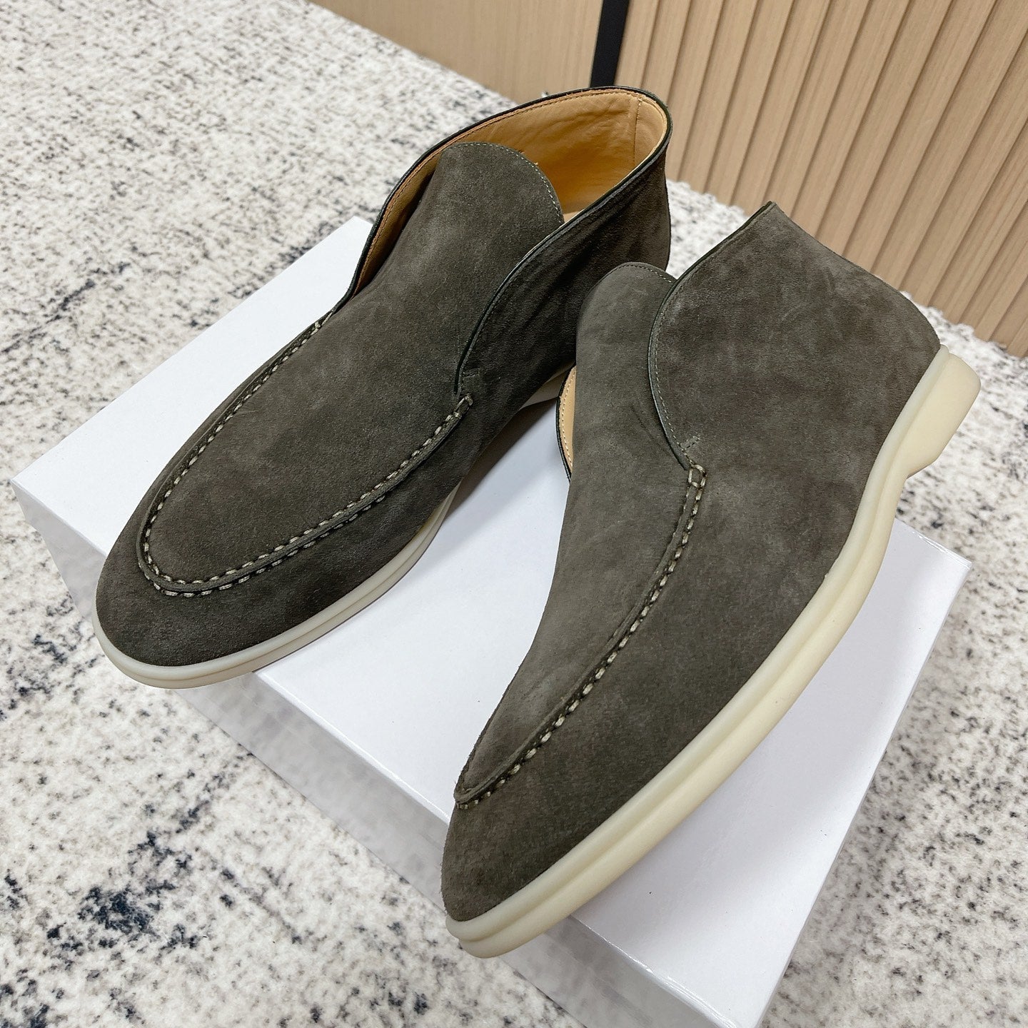 LP Open Walk Ankle Boot Dark Olive Suede 534331