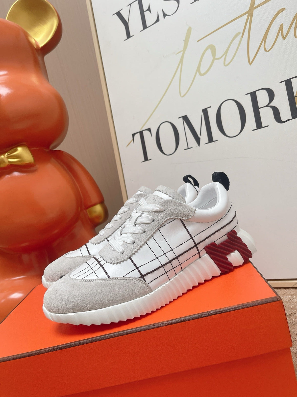 HM 2026 Women Bouncing Sneakers Suede Calfskin 854501