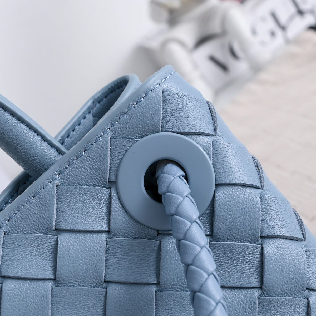 Bottega Veneta 2026 Small Andiamo 20cm Lambskin