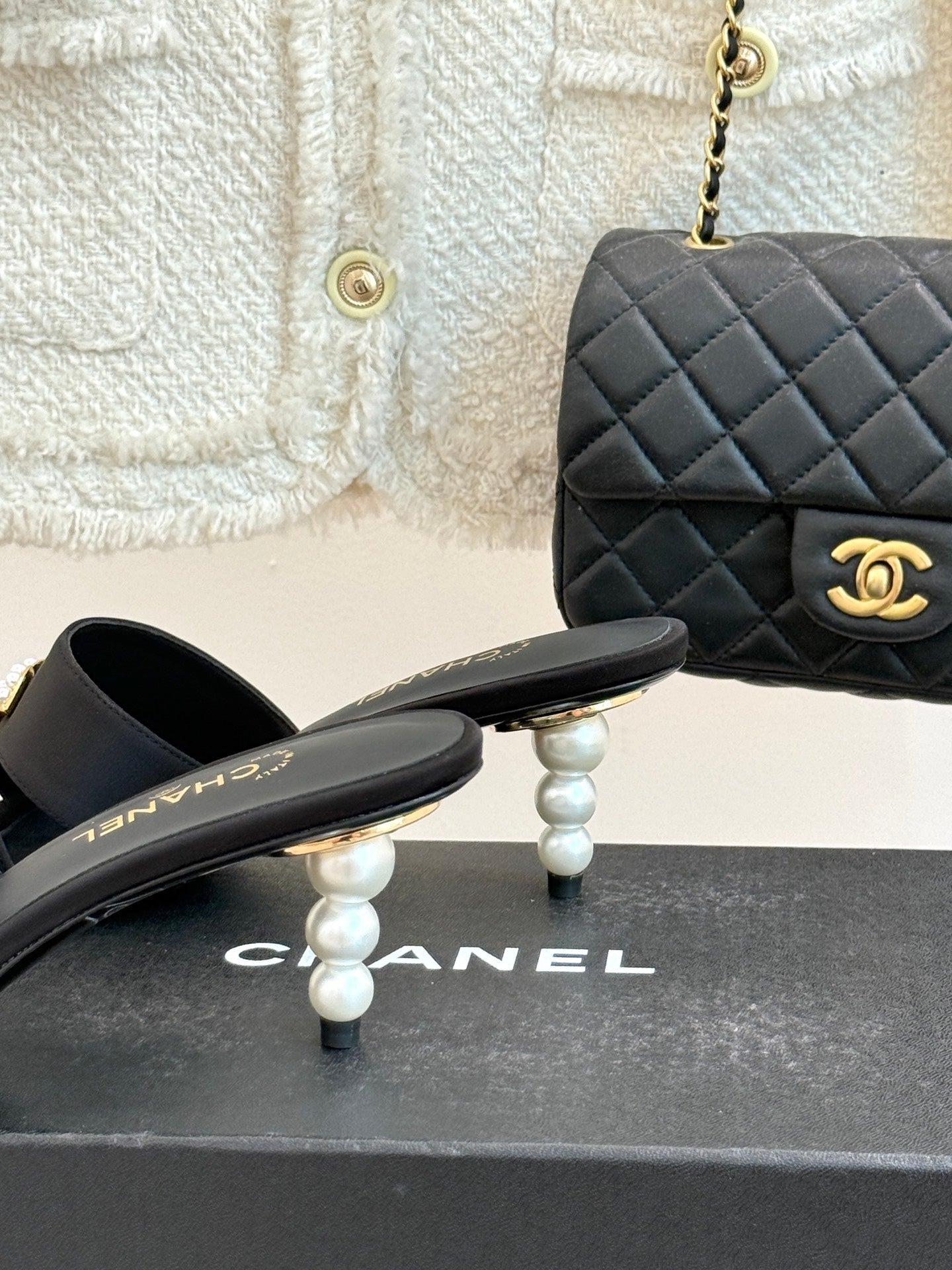 CC 25 Mules Black Silk Lambskin 308777