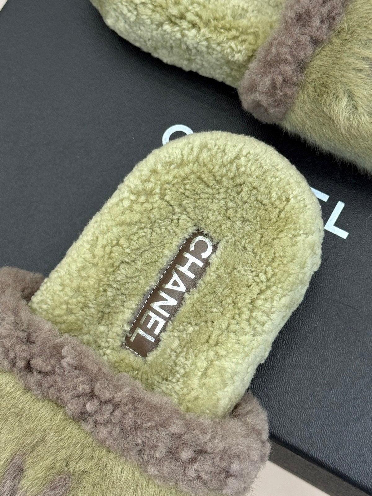 Chanel 2026 Flat Sandals Wool 188301