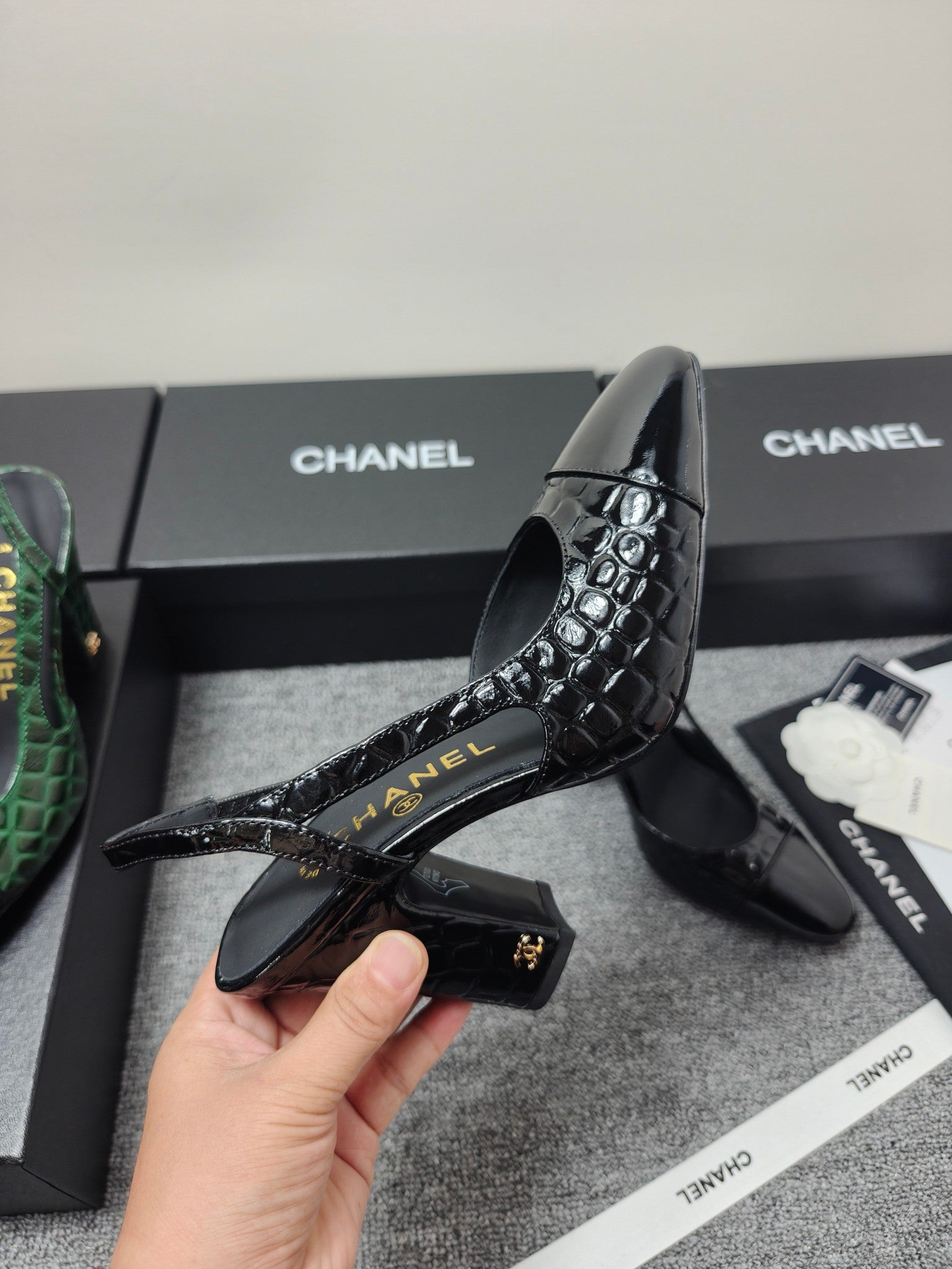 Chanel 2026 Crocodile Empossed Slingback Glossy Calfskin 855982
