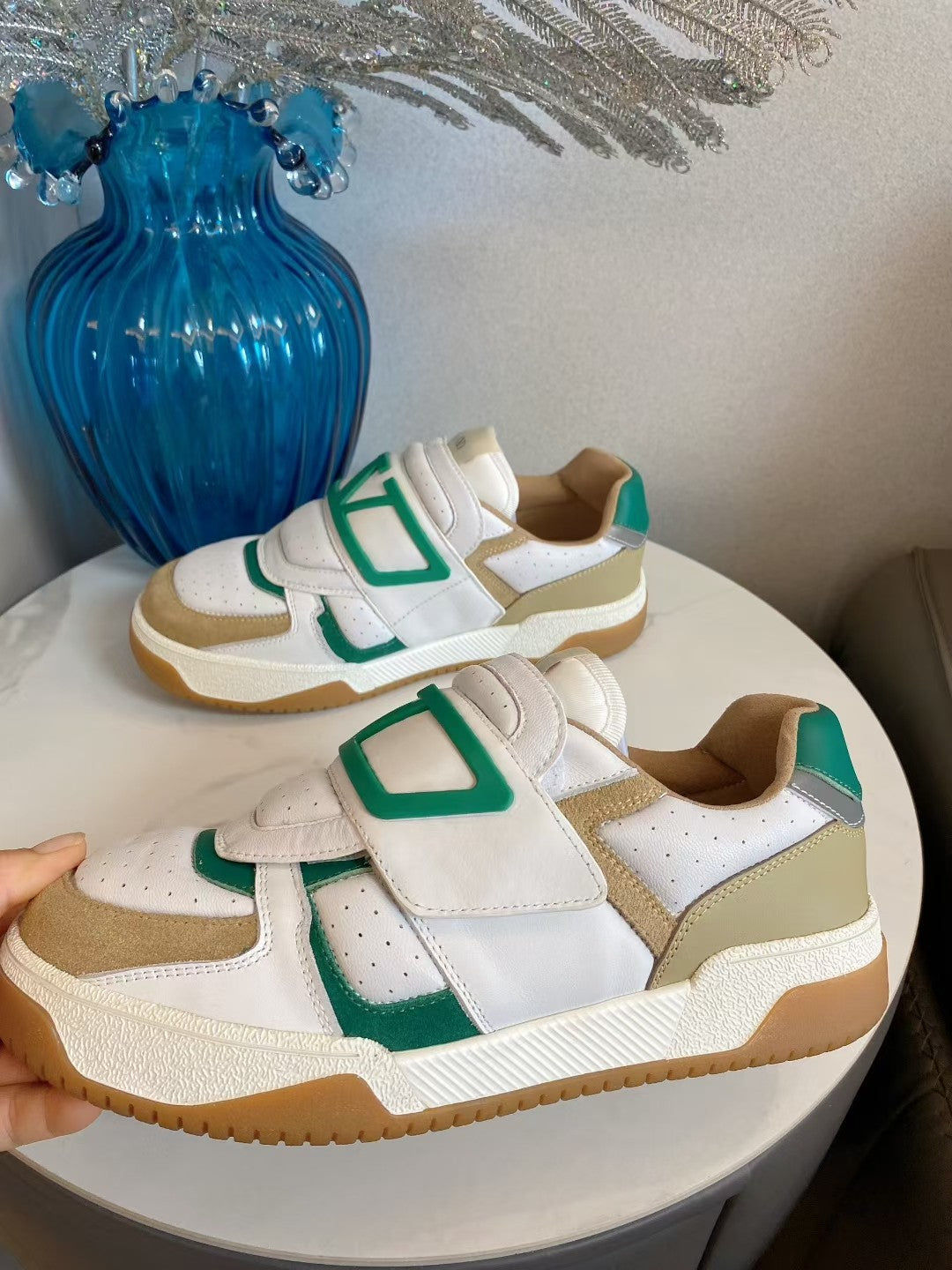 VT 25S Couple Sneakers White Tan Green Calfskin Suede 563100