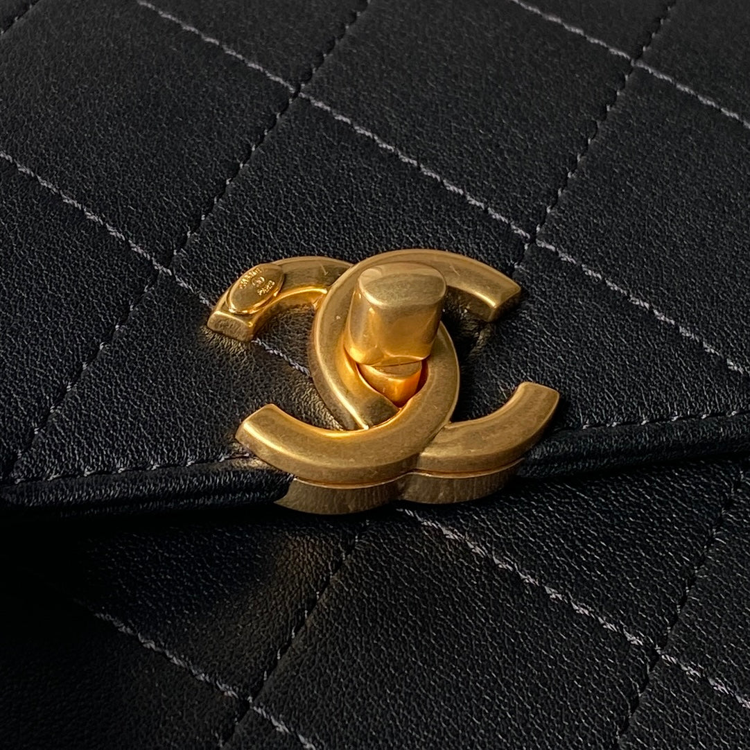 Chanel 2026 Flap Bag 29cm Black Calfskin with Gold Hardware