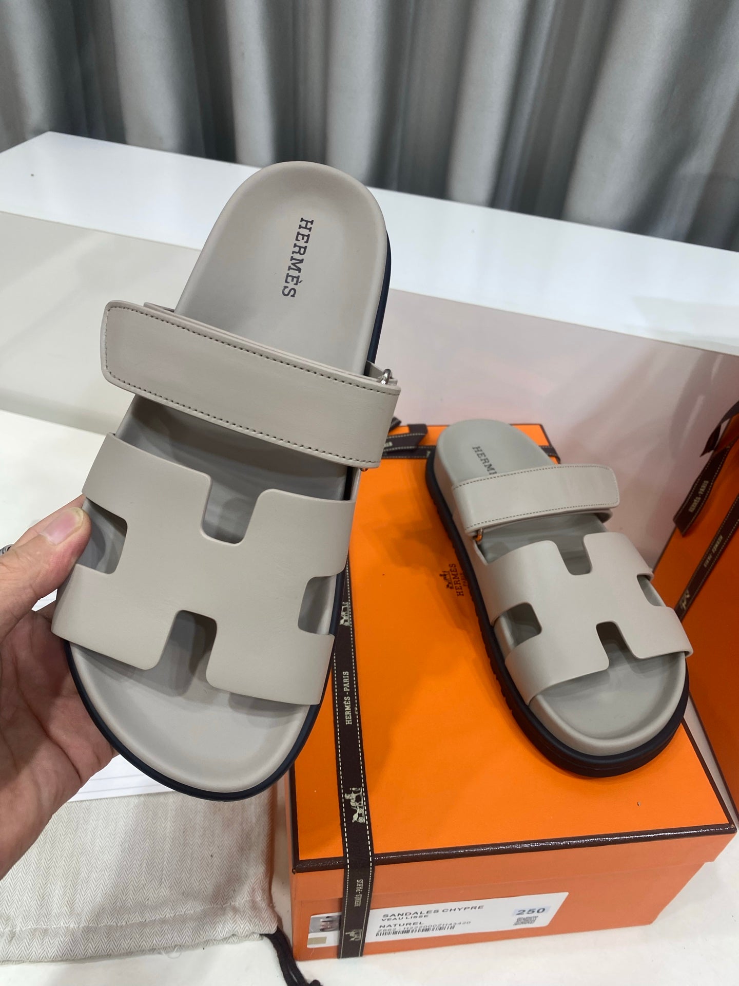 Hermes 2026 Chypre Sandal Calfskin 957561