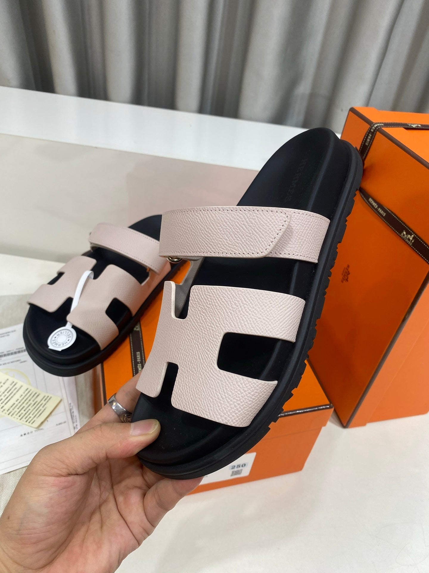Hermes 2026 Chypre Sandal Epsom Calfskin 957605