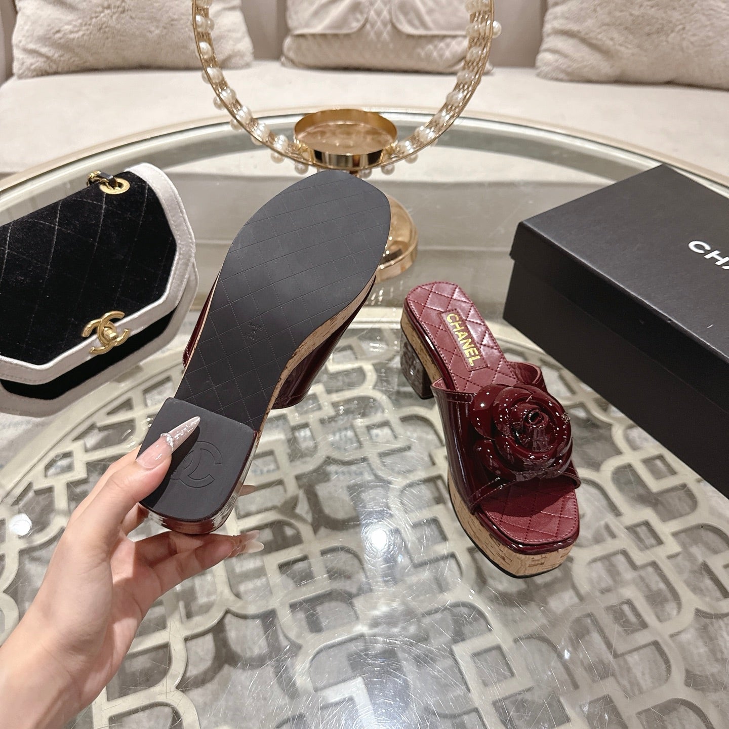 CC 26s Camellia Platform Slippers 65 Dark Red Patent Leather 627041