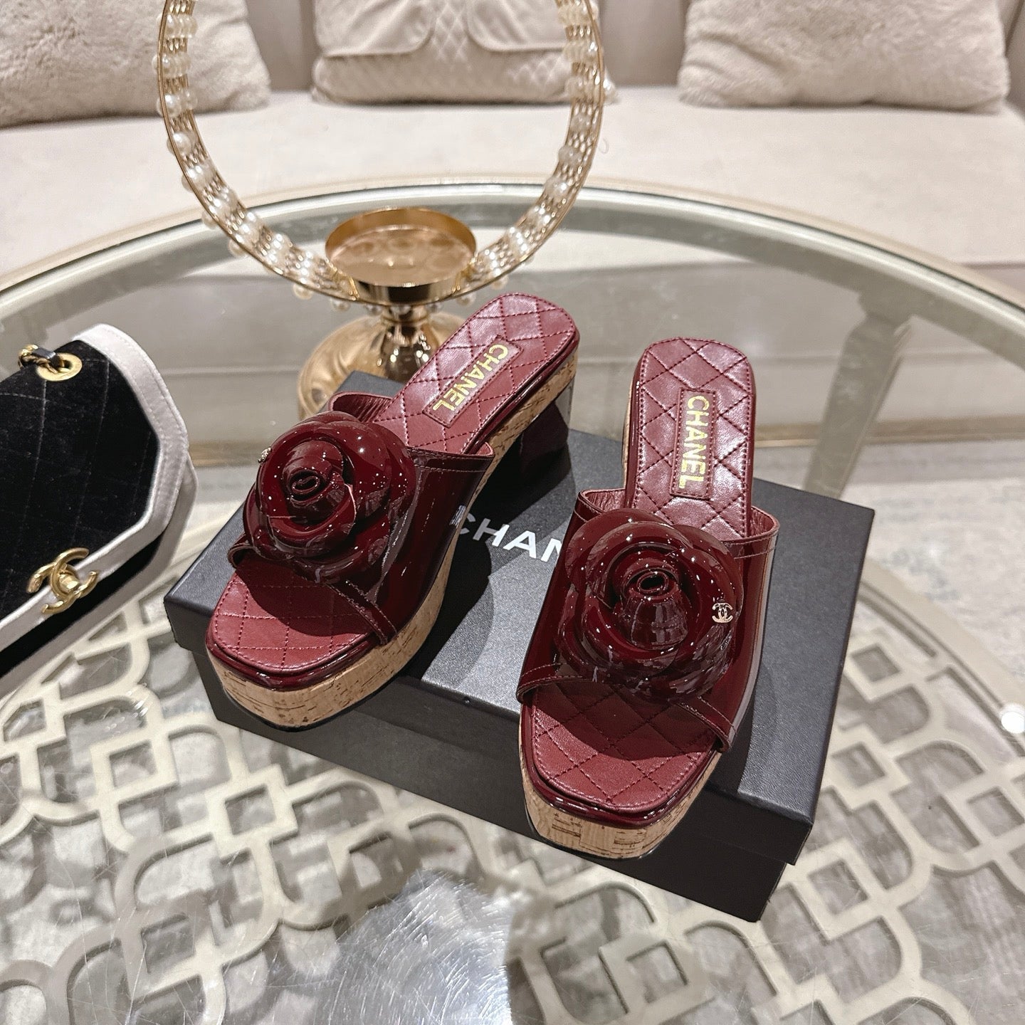 CC 26s Camellia Platform Slippers 65 Dark Red Patent Leather 627041