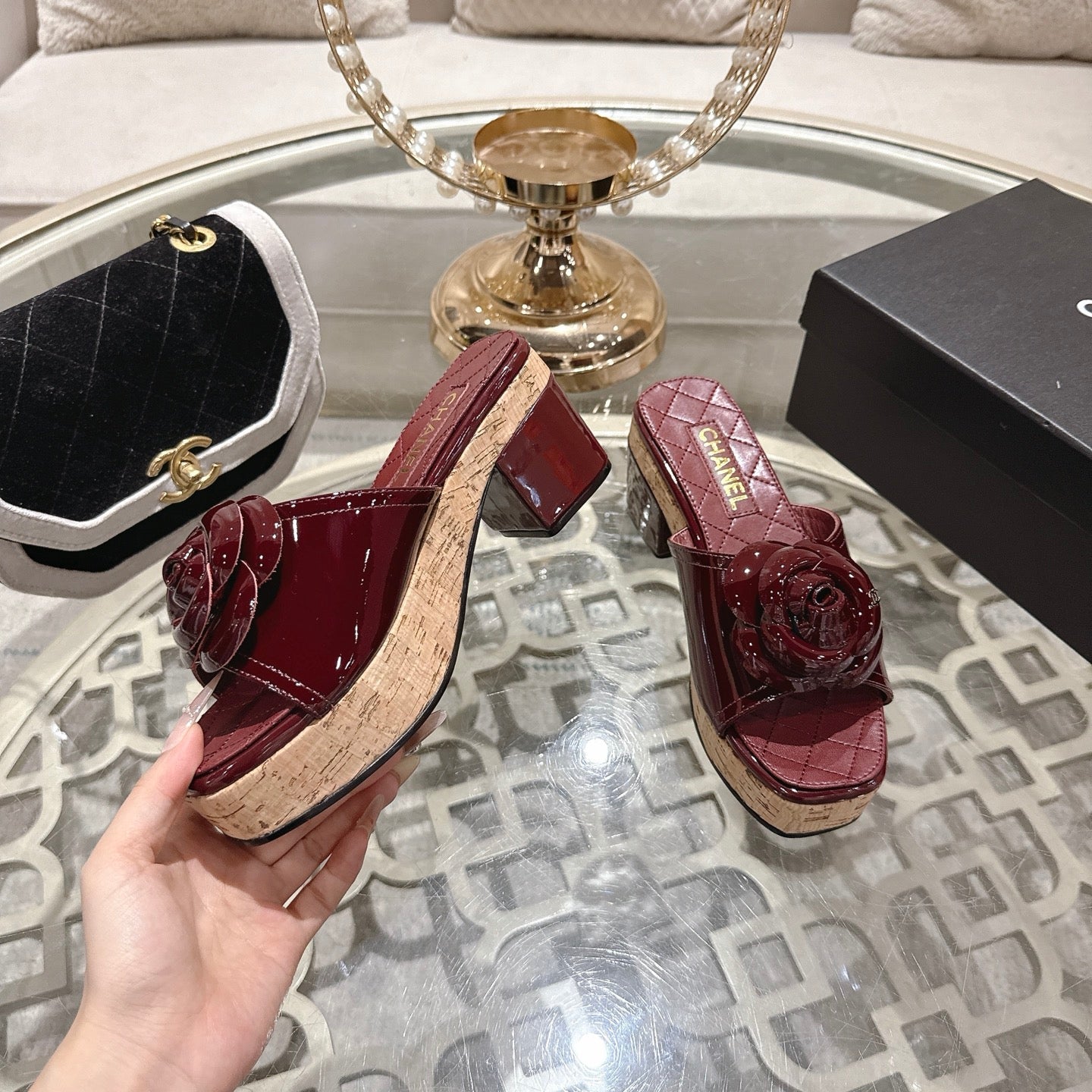 CC 26s Camellia Platform Slippers 65 Dark Red Patent Leather 627041