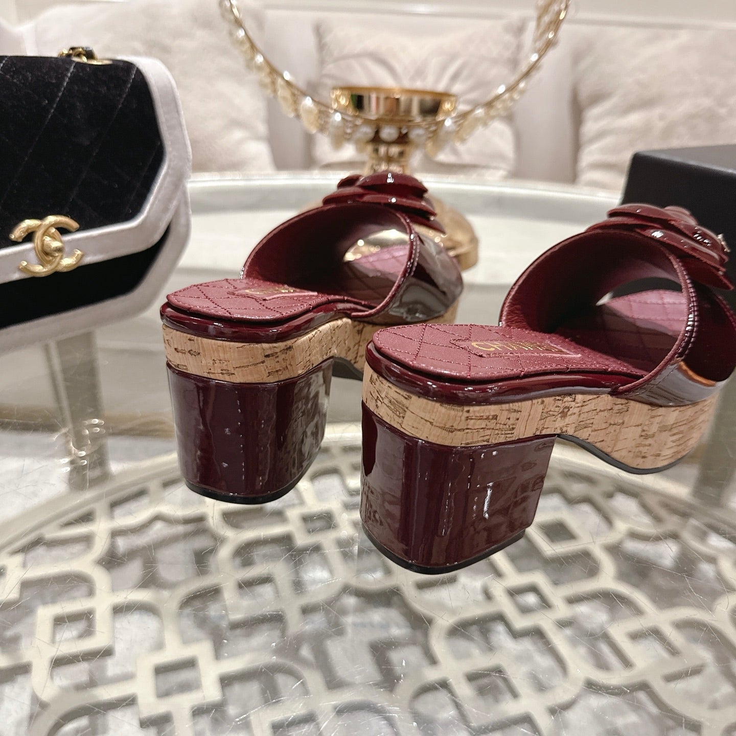 CC 26s Camellia Platform Slippers 65 Dark Red Patent Leather 627041