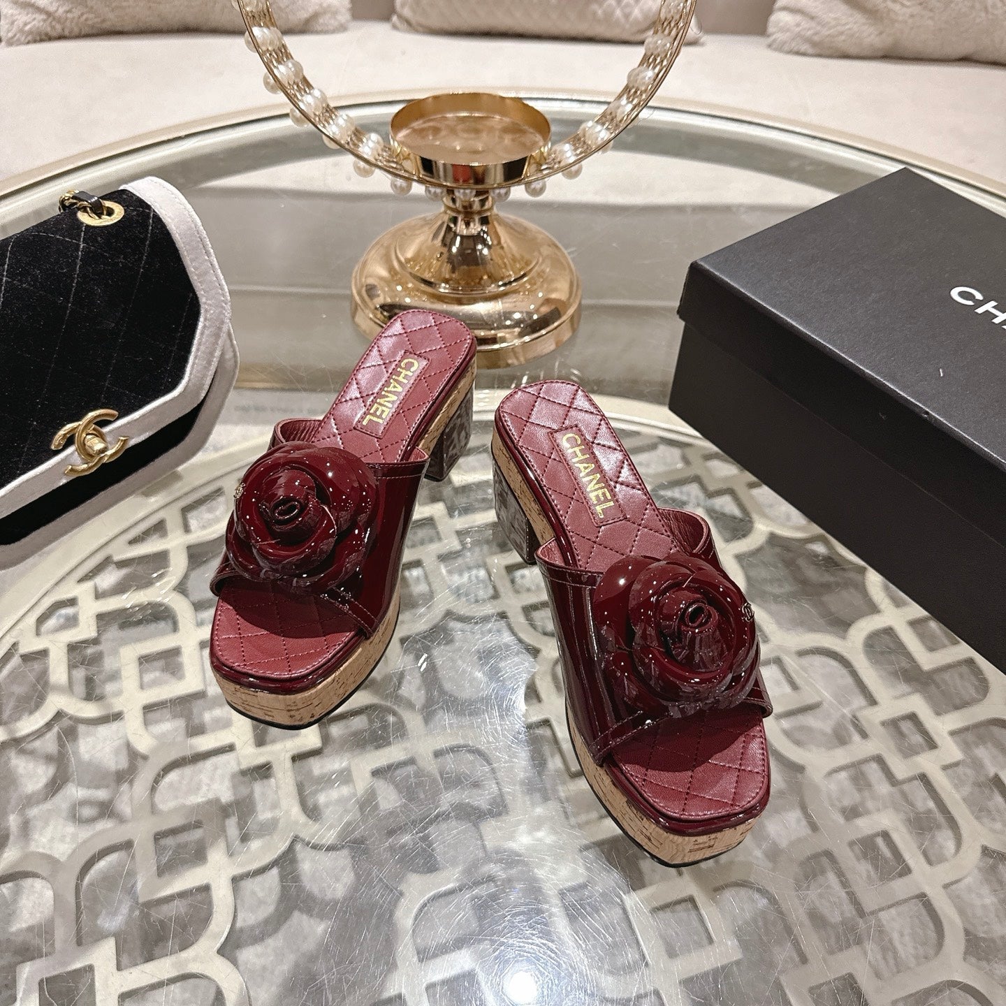 CC 26s Camellia Platform Slippers 65 Dark Red Patent Leather 627041