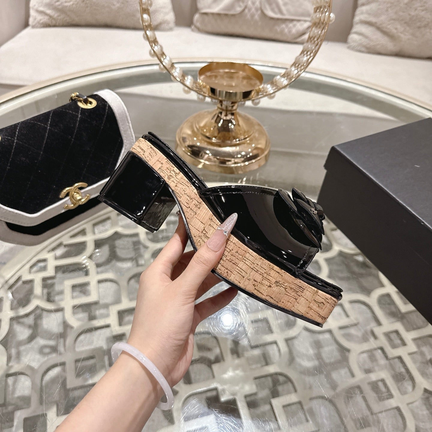 CC 26s Camellia Platform Slippers 65 Black Patent Leather 627044