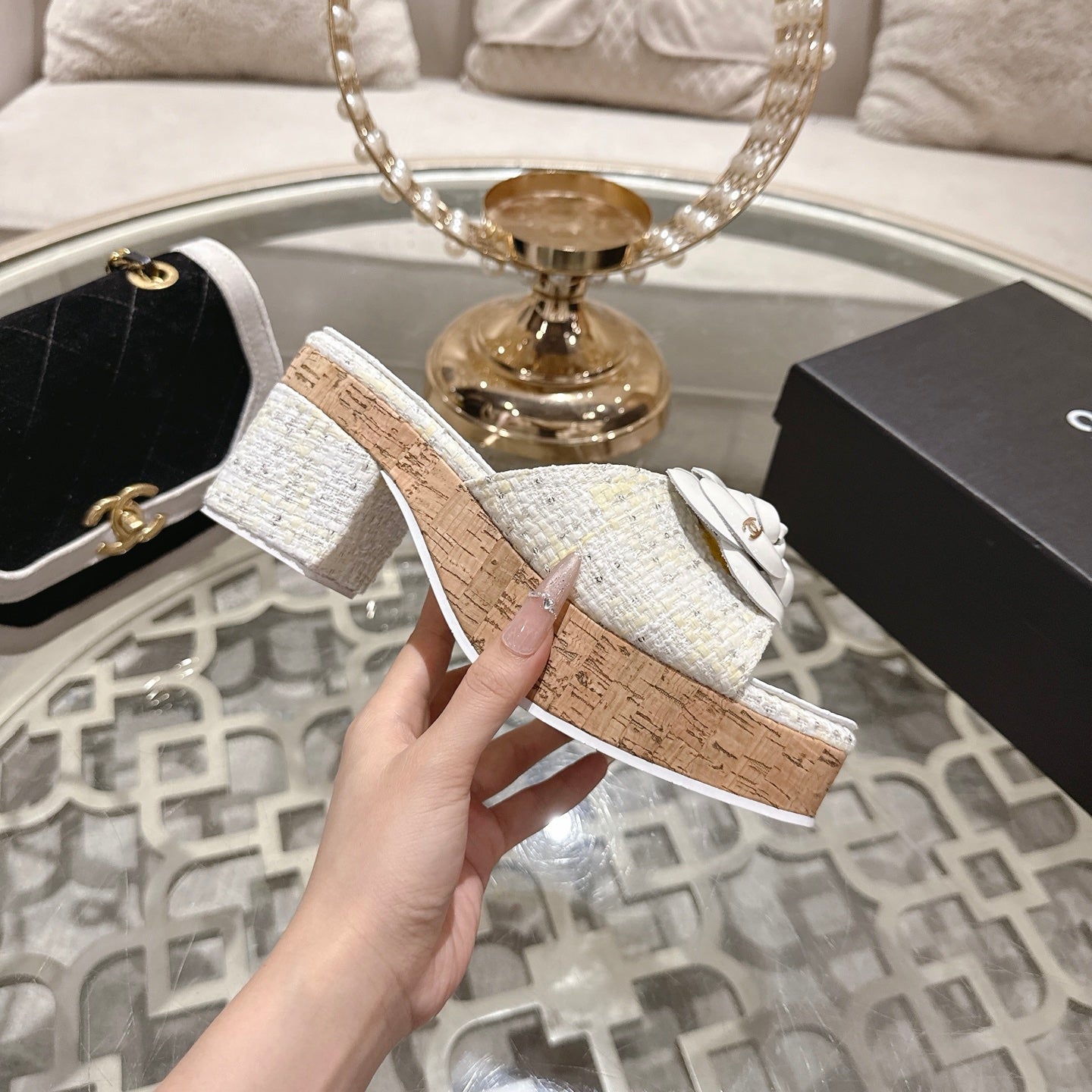 CC 26s Camellia Platform Slippers 65 White Tweed Leather 627054