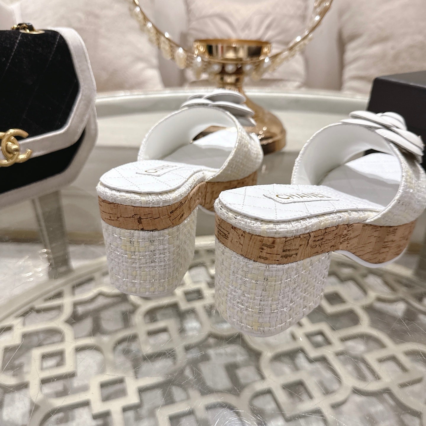 CC 26s Camellia Platform Slippers 65 White Tweed Leather 627054