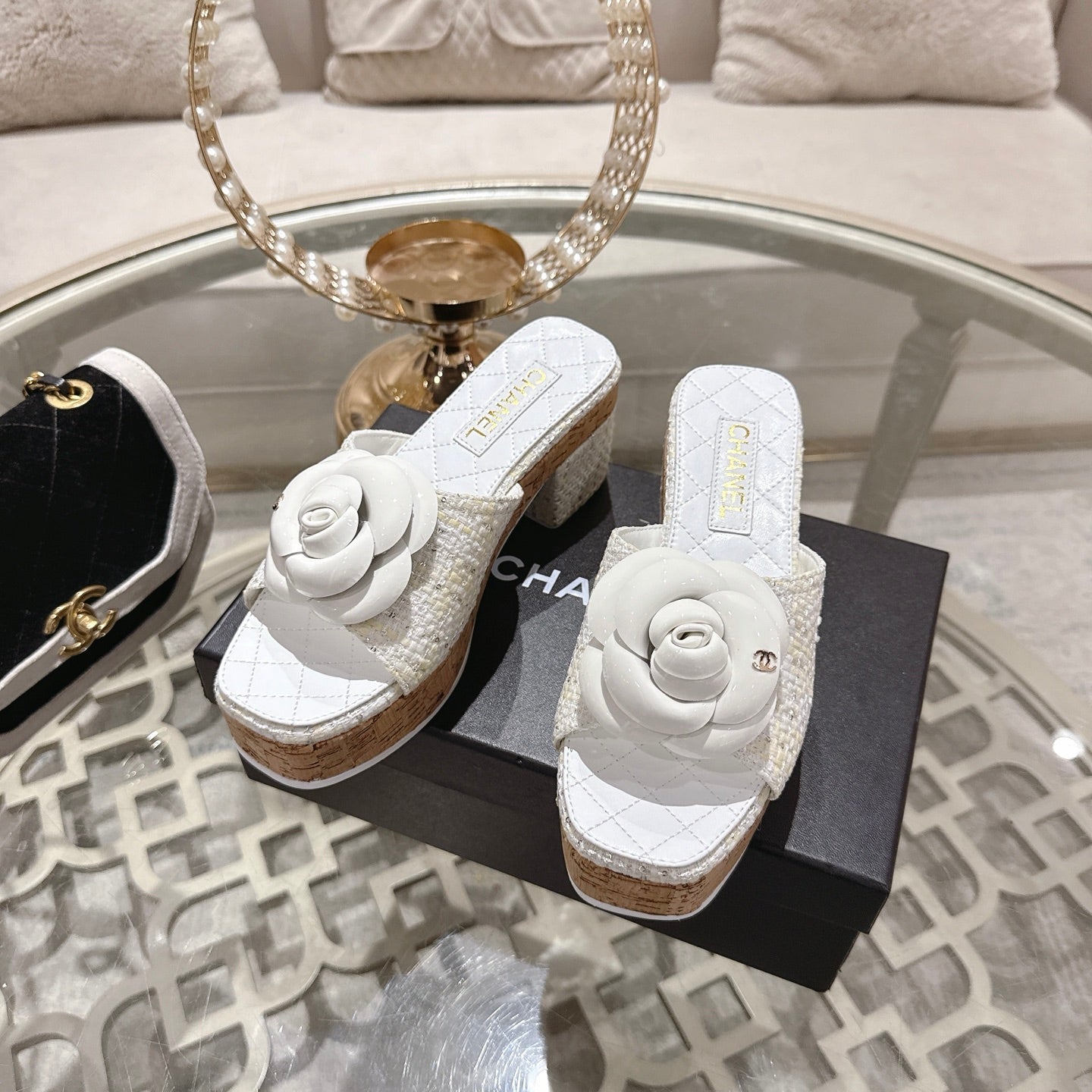 CC 26s Camellia Platform Slippers 65 White Tweed Leather 627054