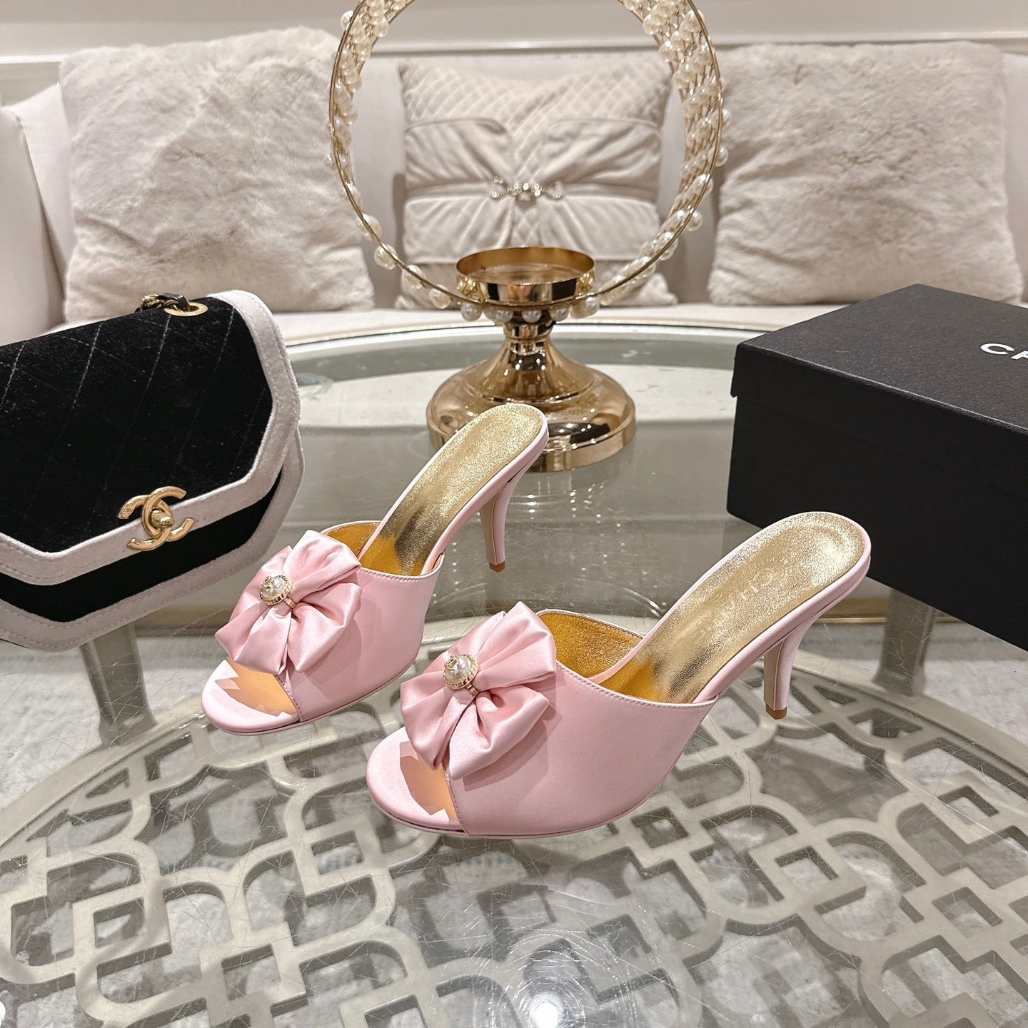 CC 26s Camellia High-Heeled Slippers Pink Gold Sheepskin 627028