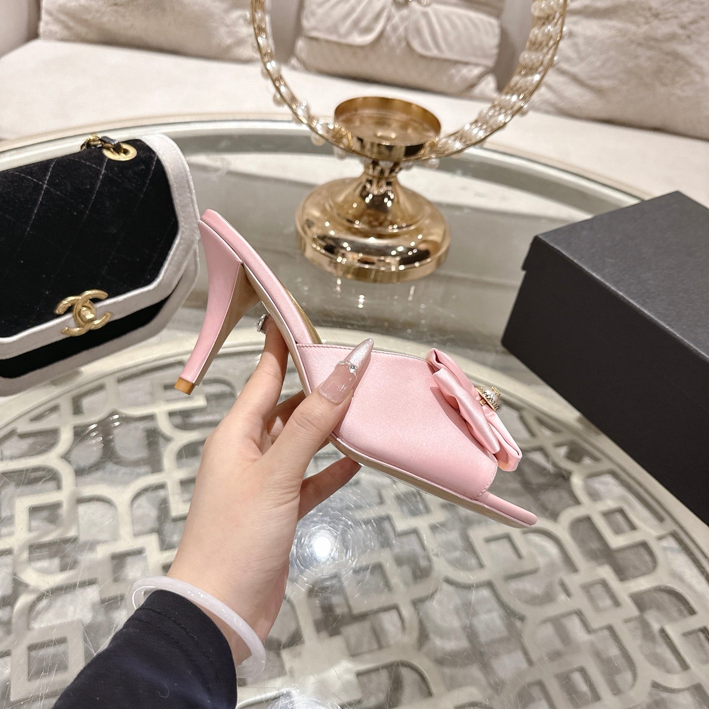 CC 26s Camellia High-Heeled Slippers Pink Gold Sheepskin 627028
