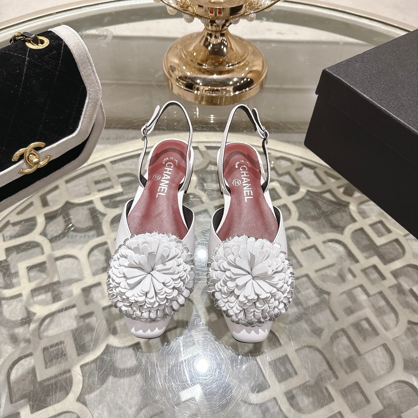 CC 26s Floral Backless Sandals White Sheepskin 627021