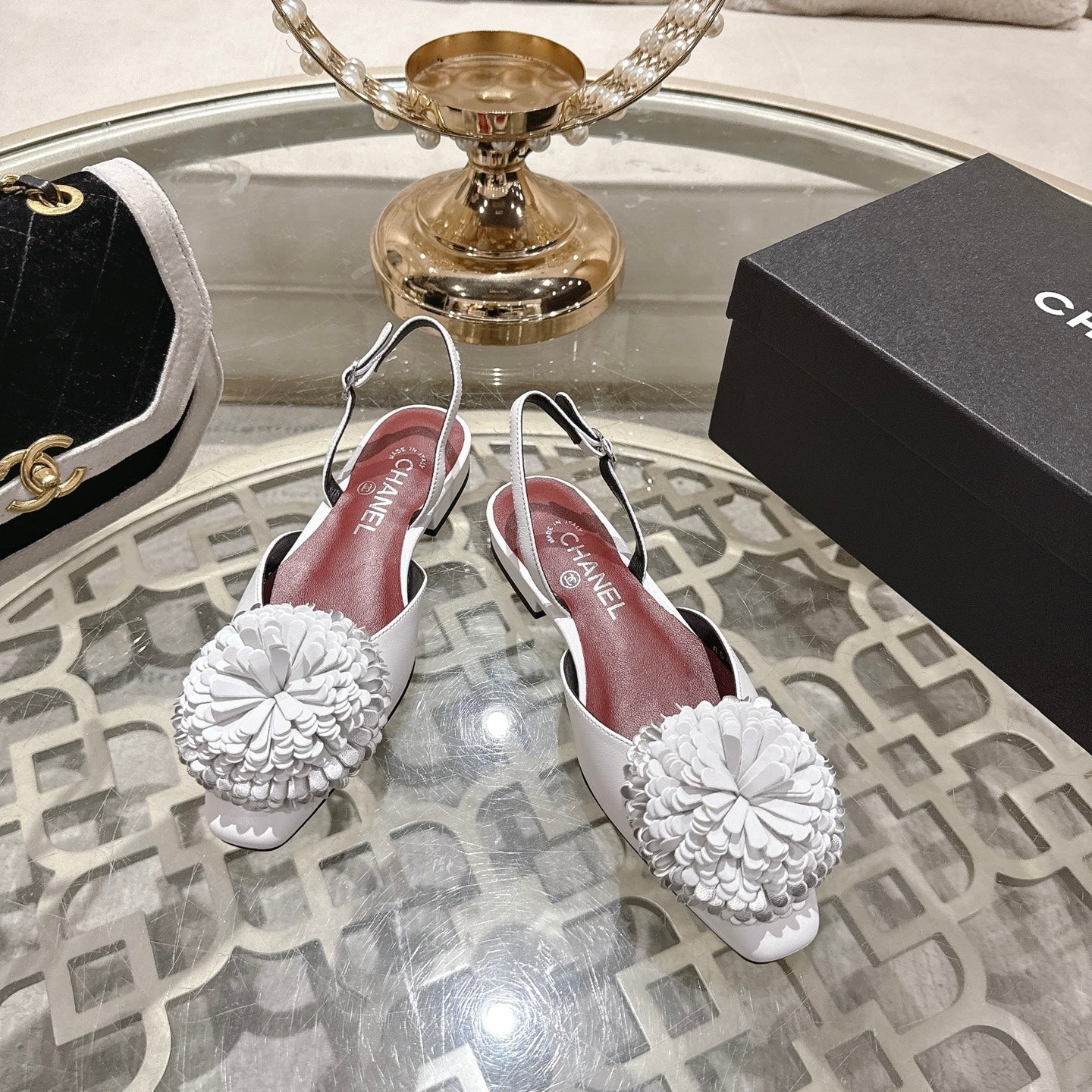 CC 26s Floral Backless Sandals White Sheepskin 627021