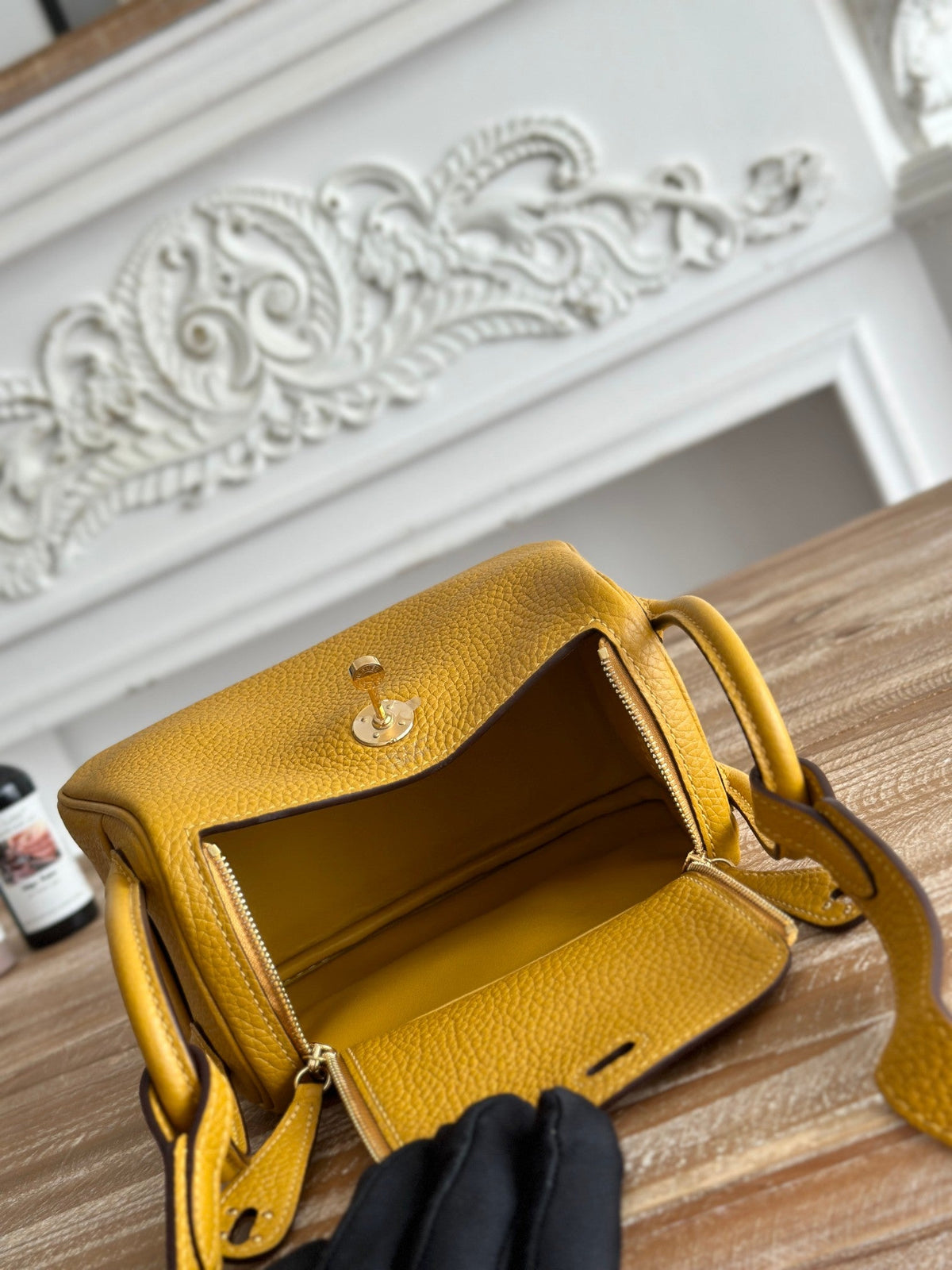 High-end Hermes 2026 Lindy Bag 19cm Togo Leather 4