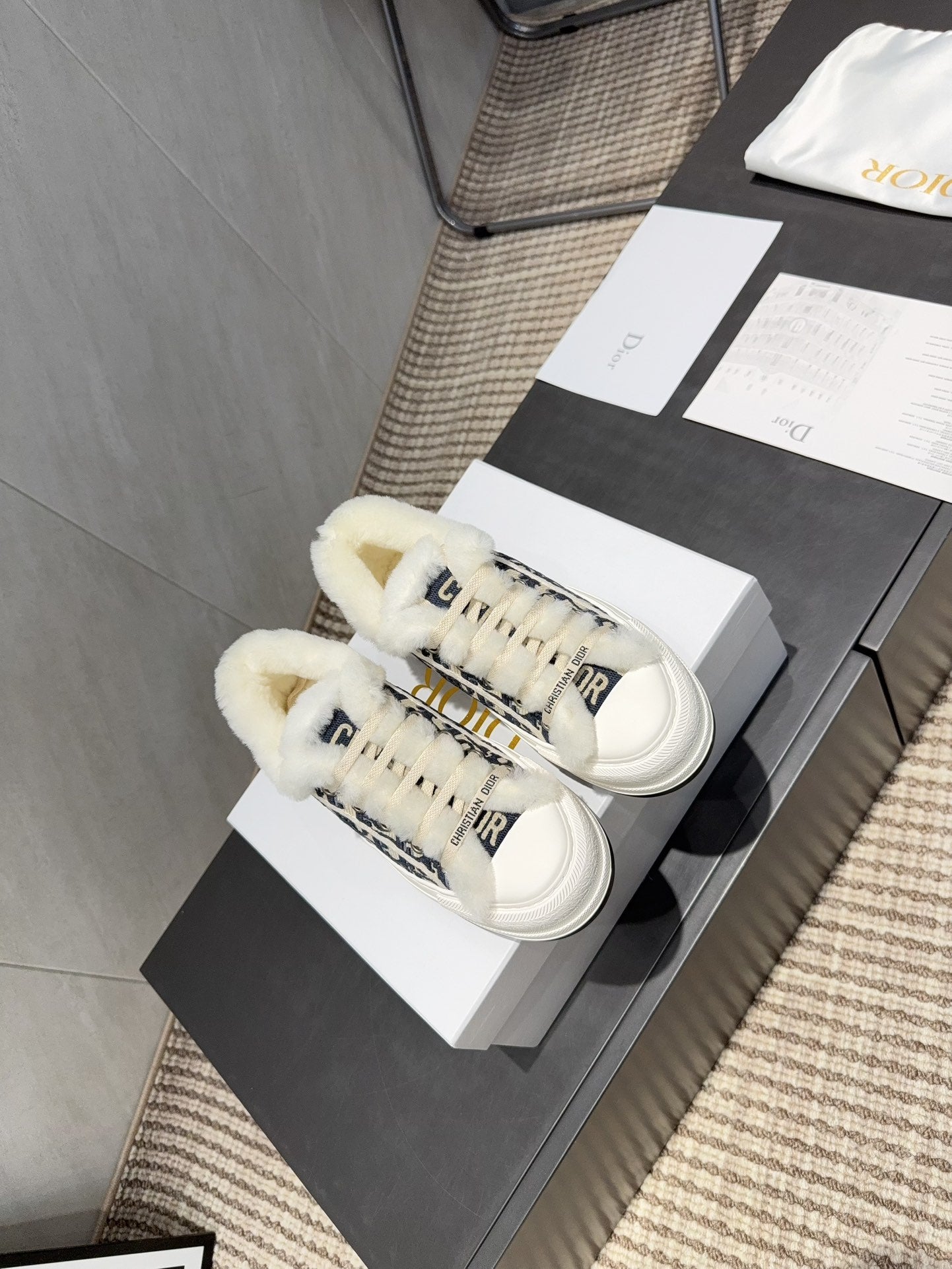 CD 26 Classic Sneaker Black Beige Fabric Wool Jacquard 614451