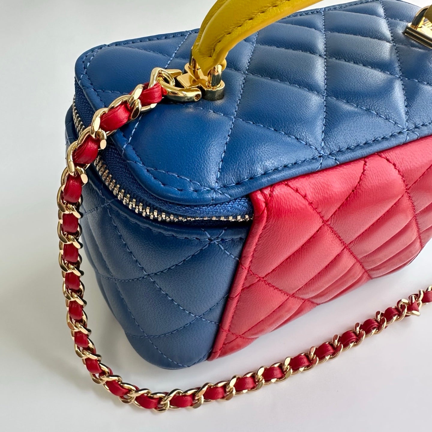 Chanel 2026 Superman Box Bag 17cm Blue Red Yellow Lambskin 383106