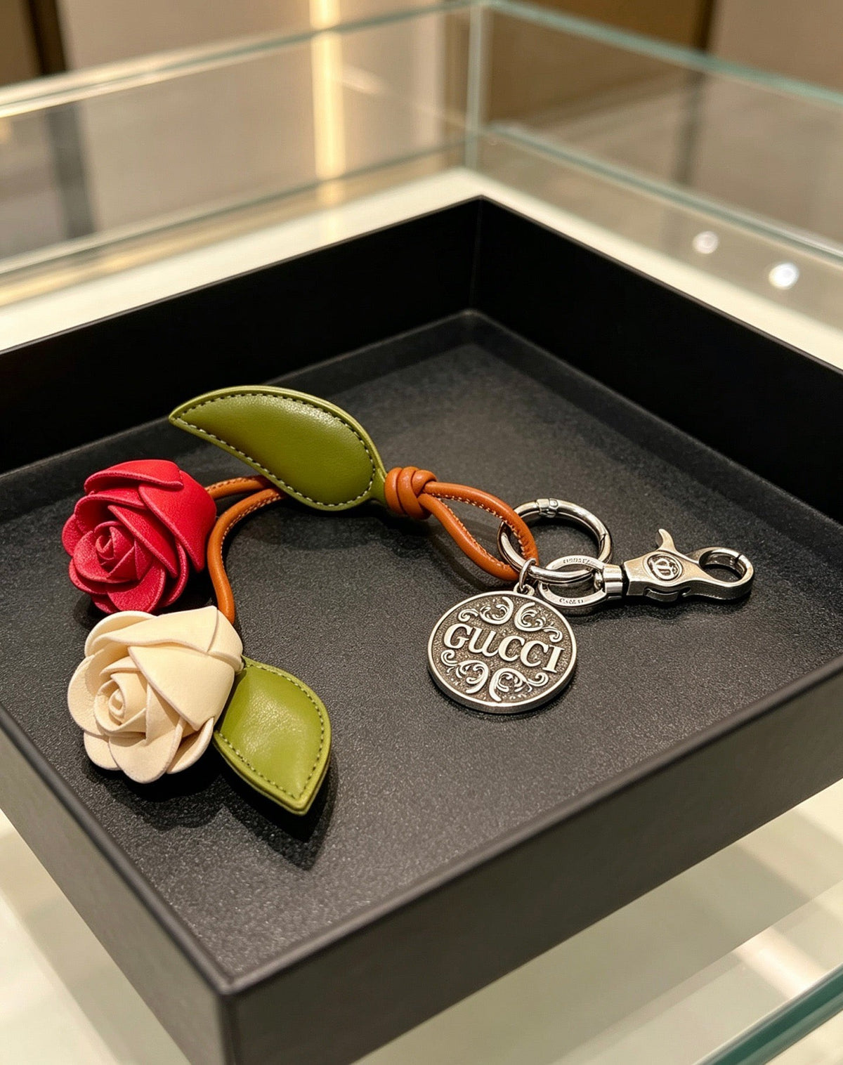 Gucci Roses Charm