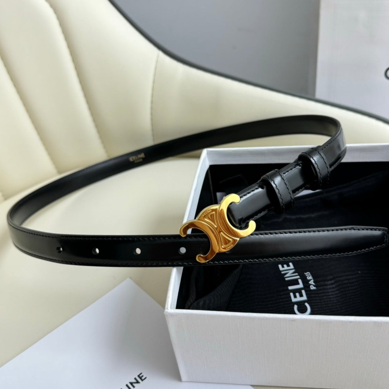 SMALL TRIOMPHE BELT 18 MM BLACK LEATHER GOLD HARDWARE